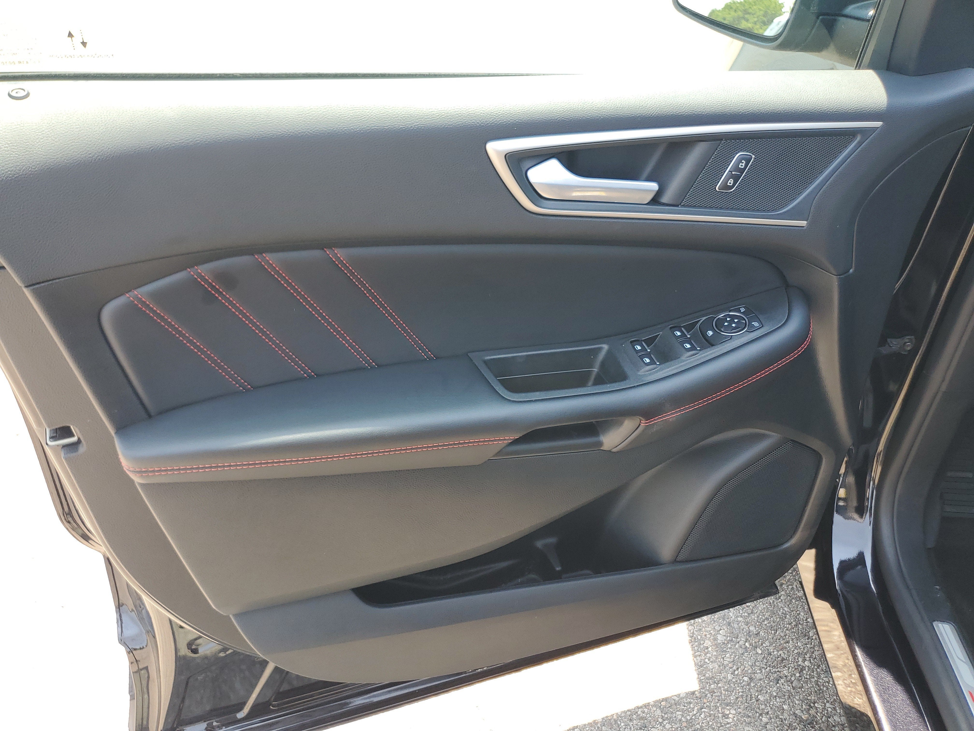 2024 Ford Edge ST-Line