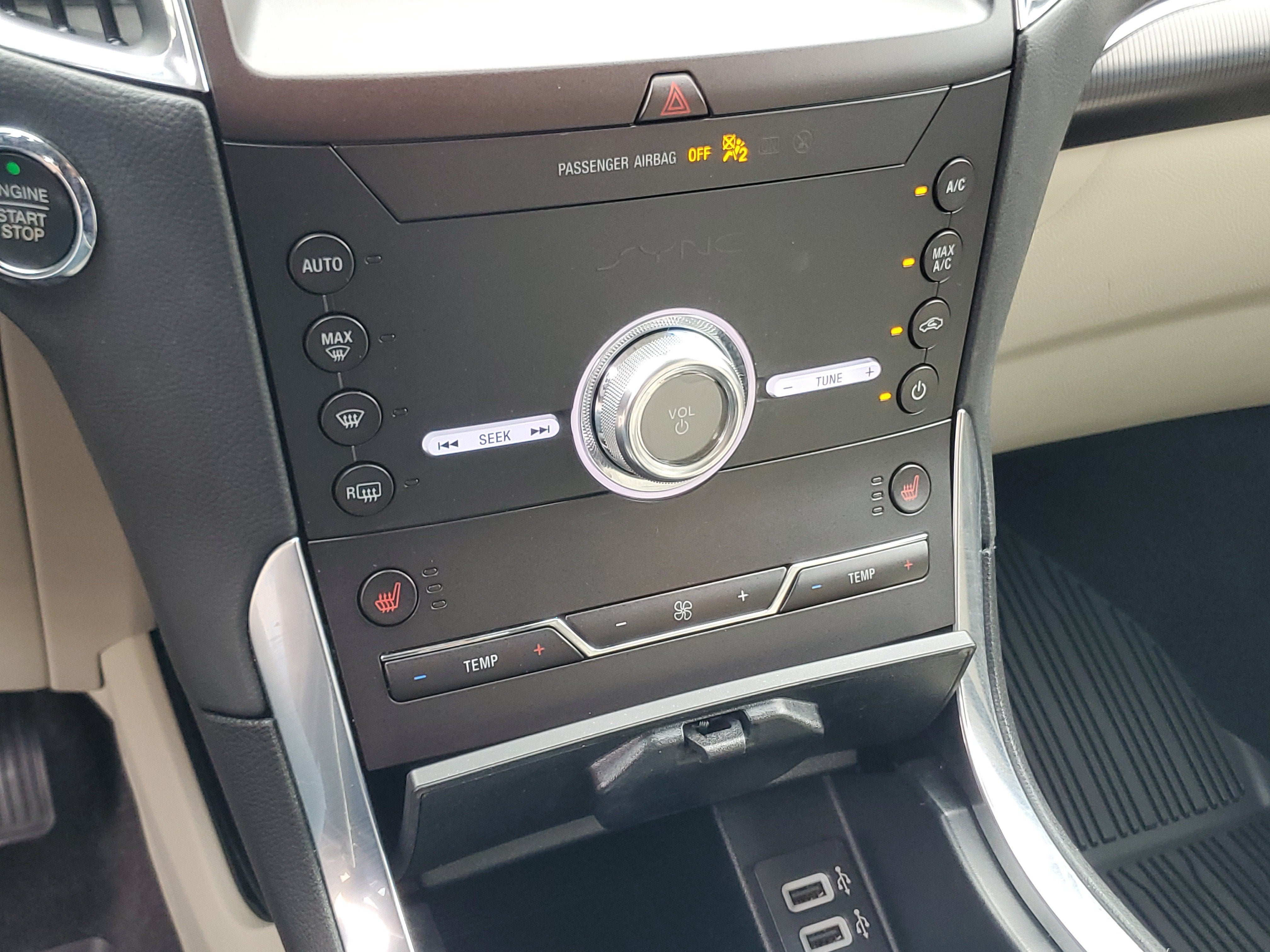 2020 Ford Edge Titanium