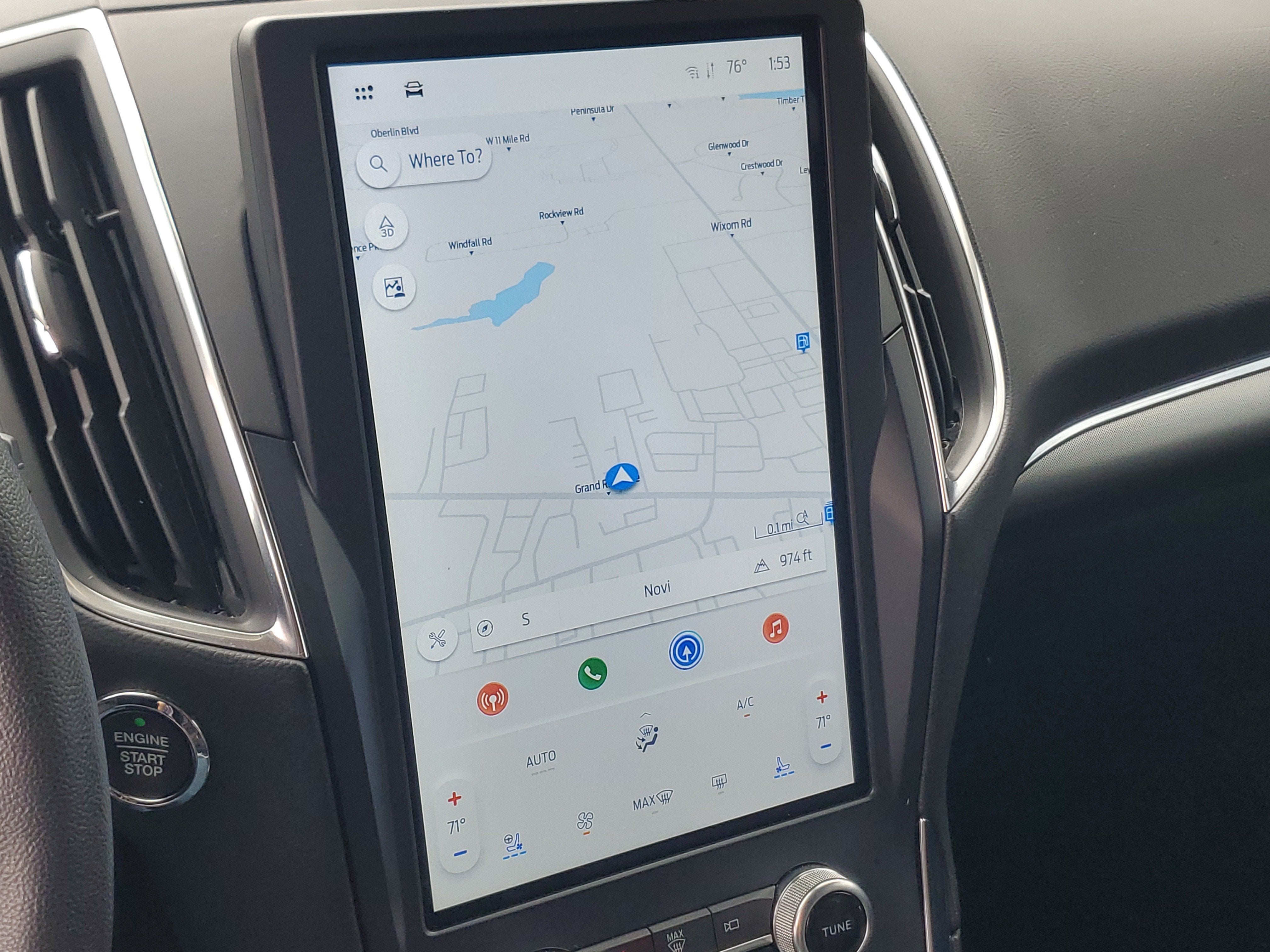 2023 Ford Edge Titanium
