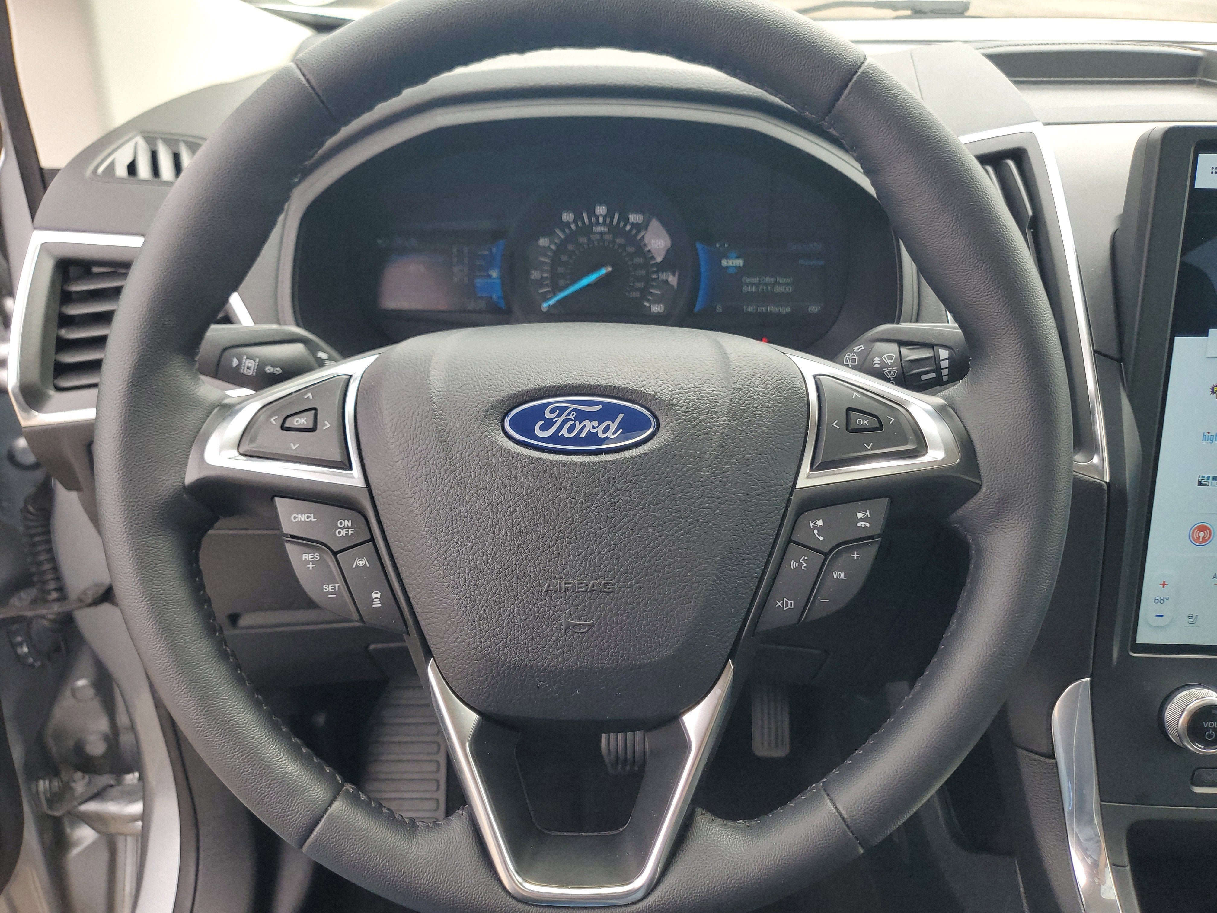 2024 Ford Edge Titanium
