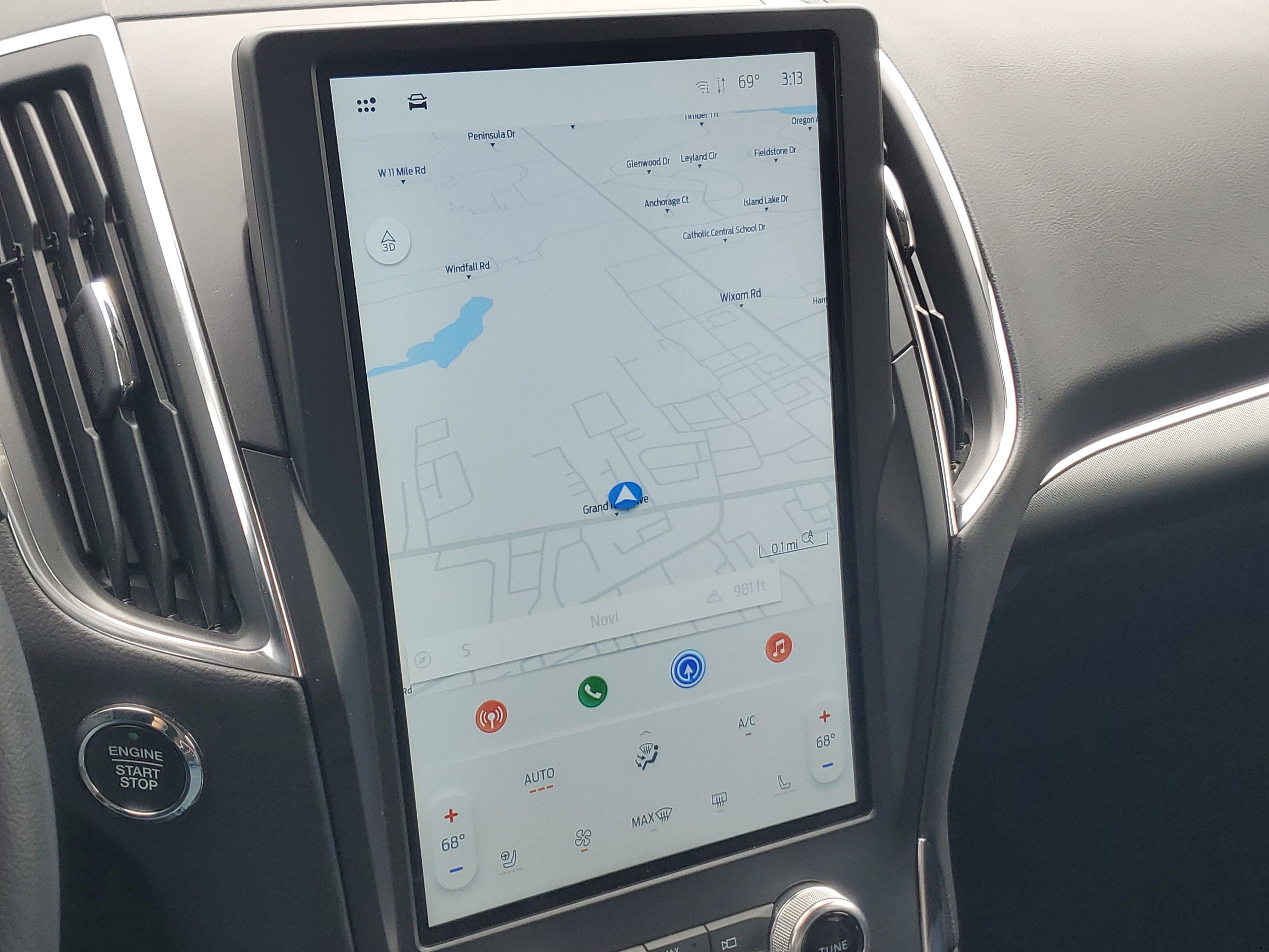2024 Ford Edge Titanium