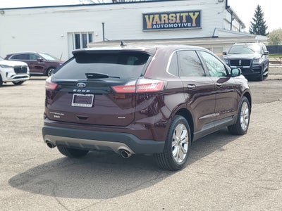 2022 Ford Edge Titanium