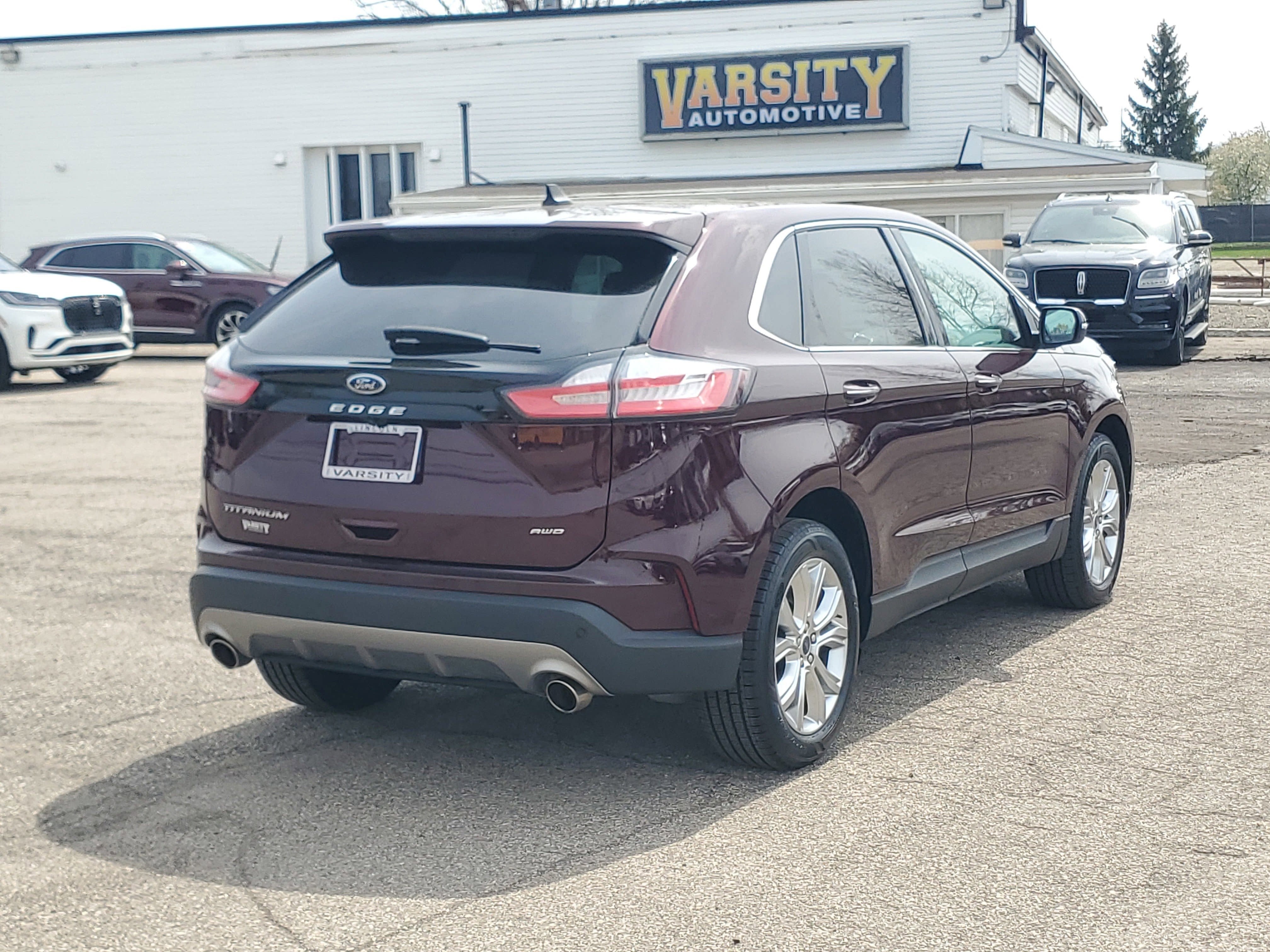 2022 Ford Edge Titanium