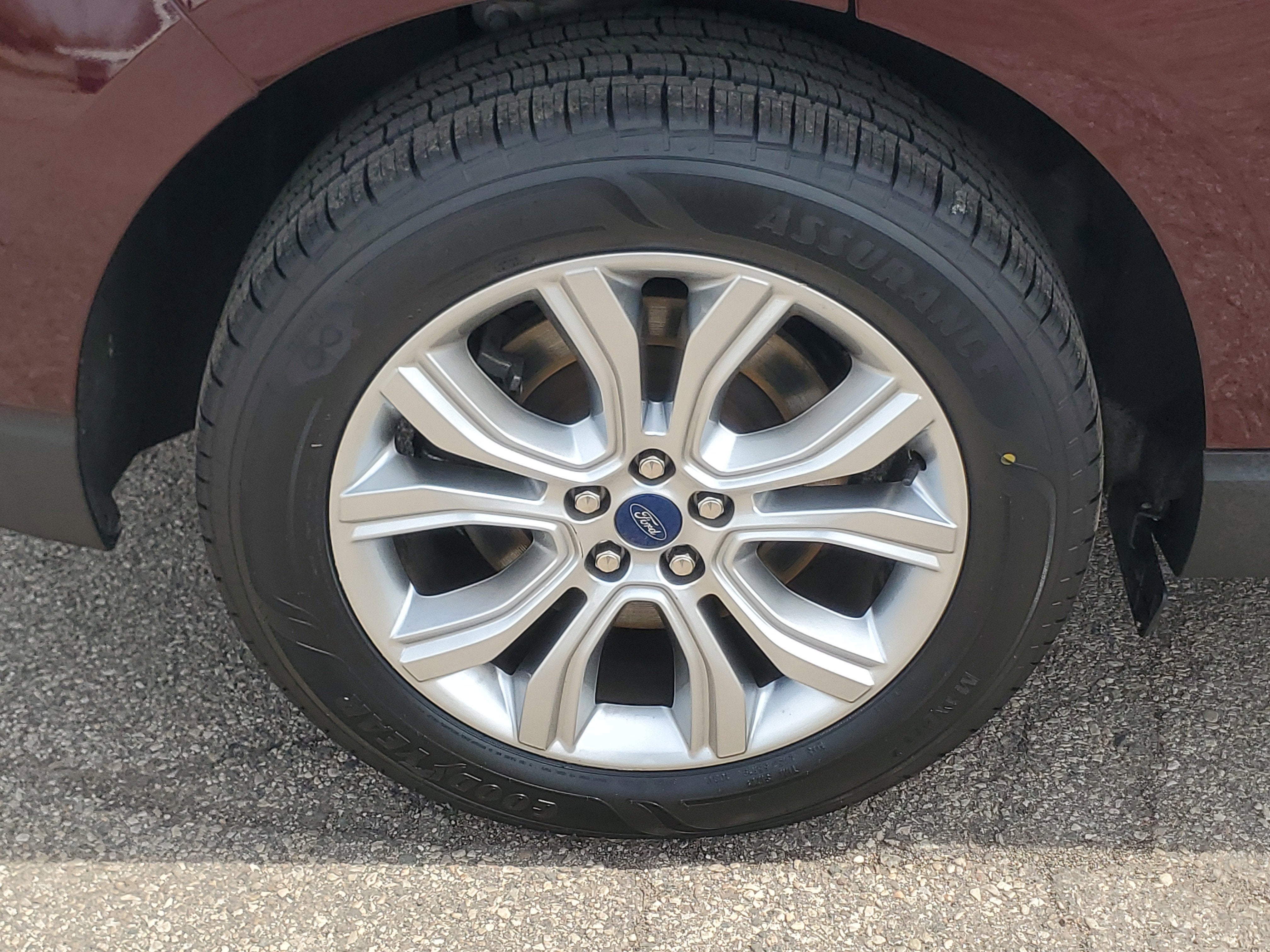 2022 Ford Edge Titanium