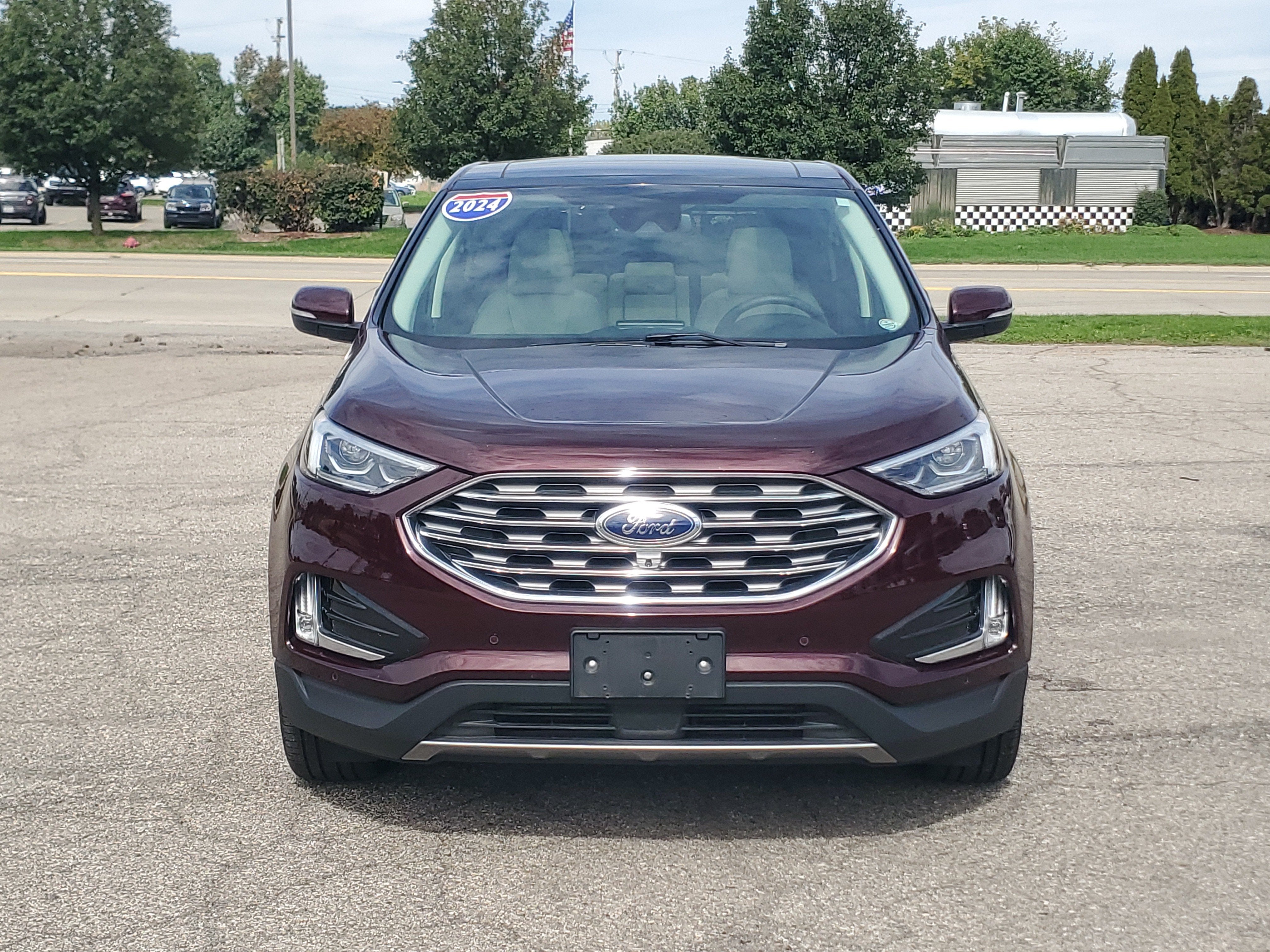 2024 Ford Edge Titanium
