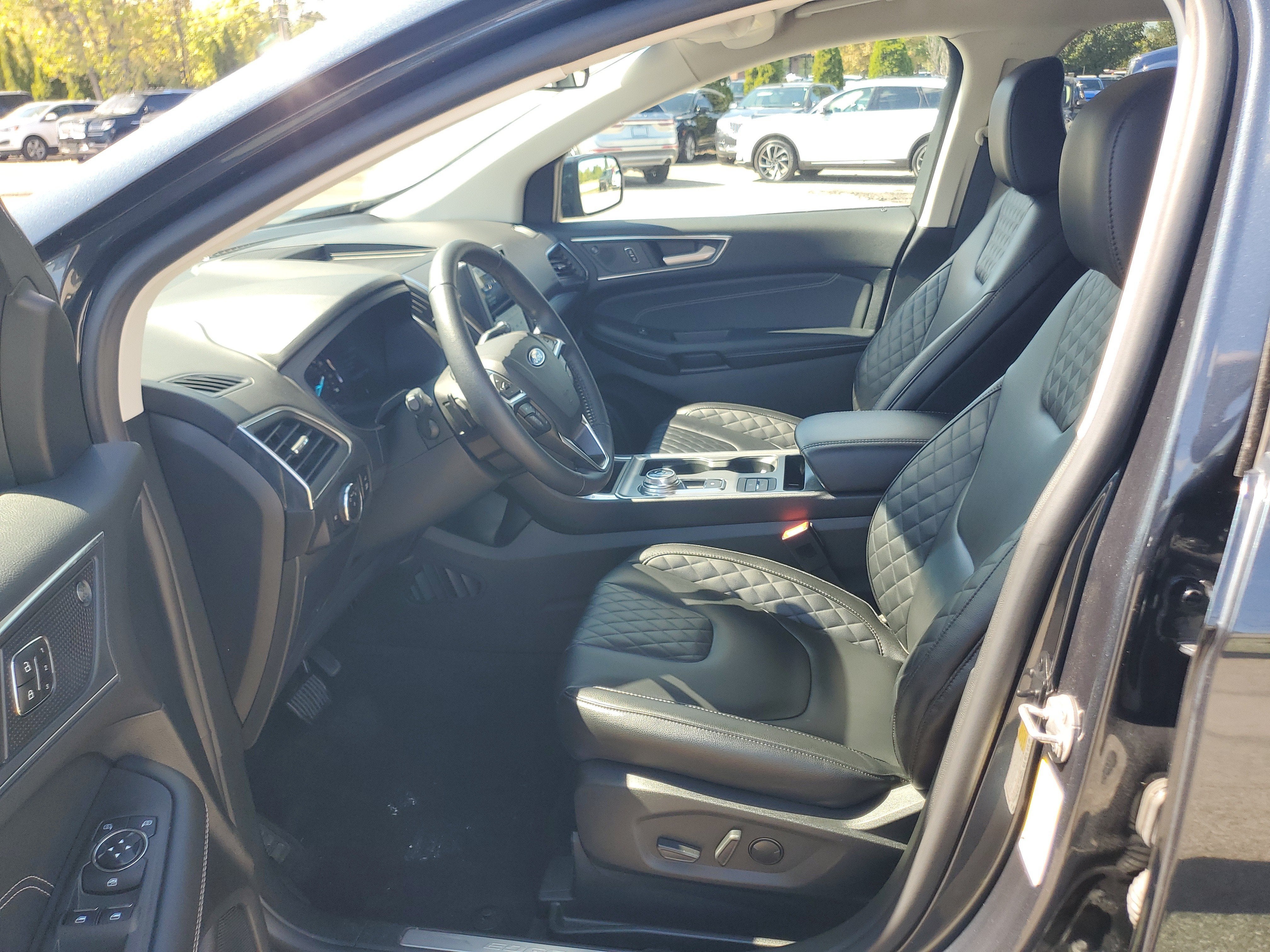 2023 Ford Edge Titanium