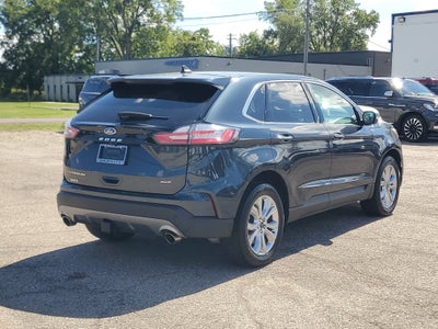2023 Ford Edge Titanium