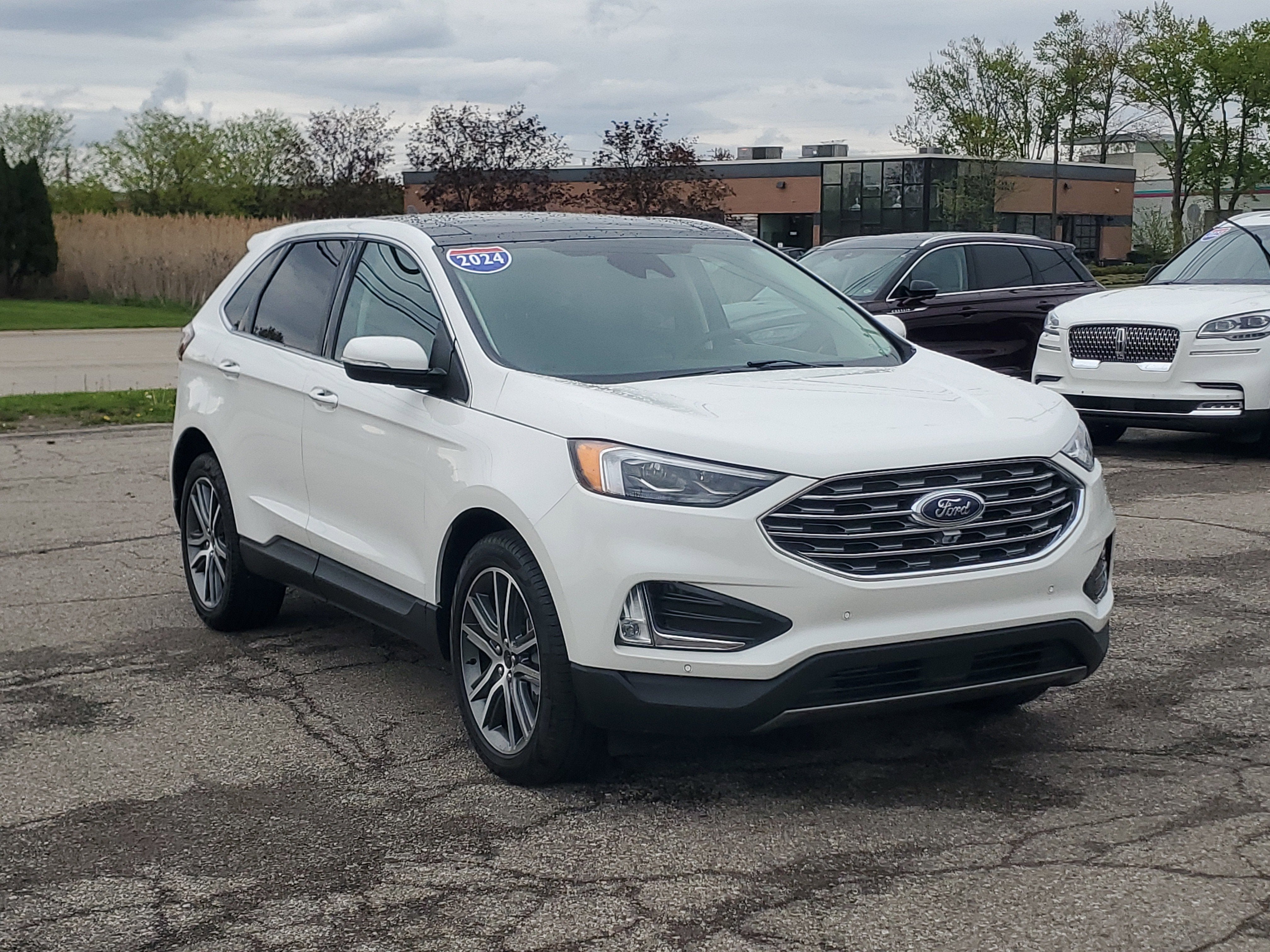 2024 Ford Edge Titanium