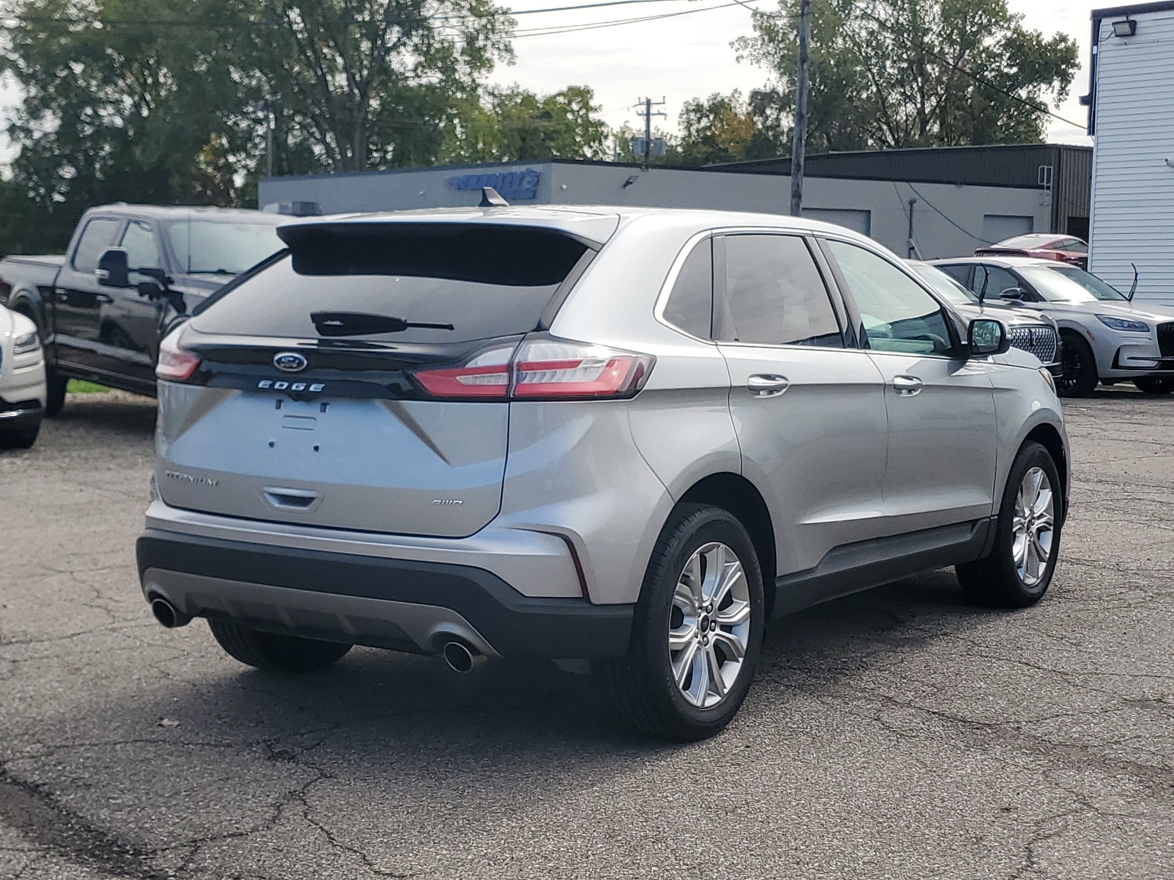 2024 Ford Edge Titanium