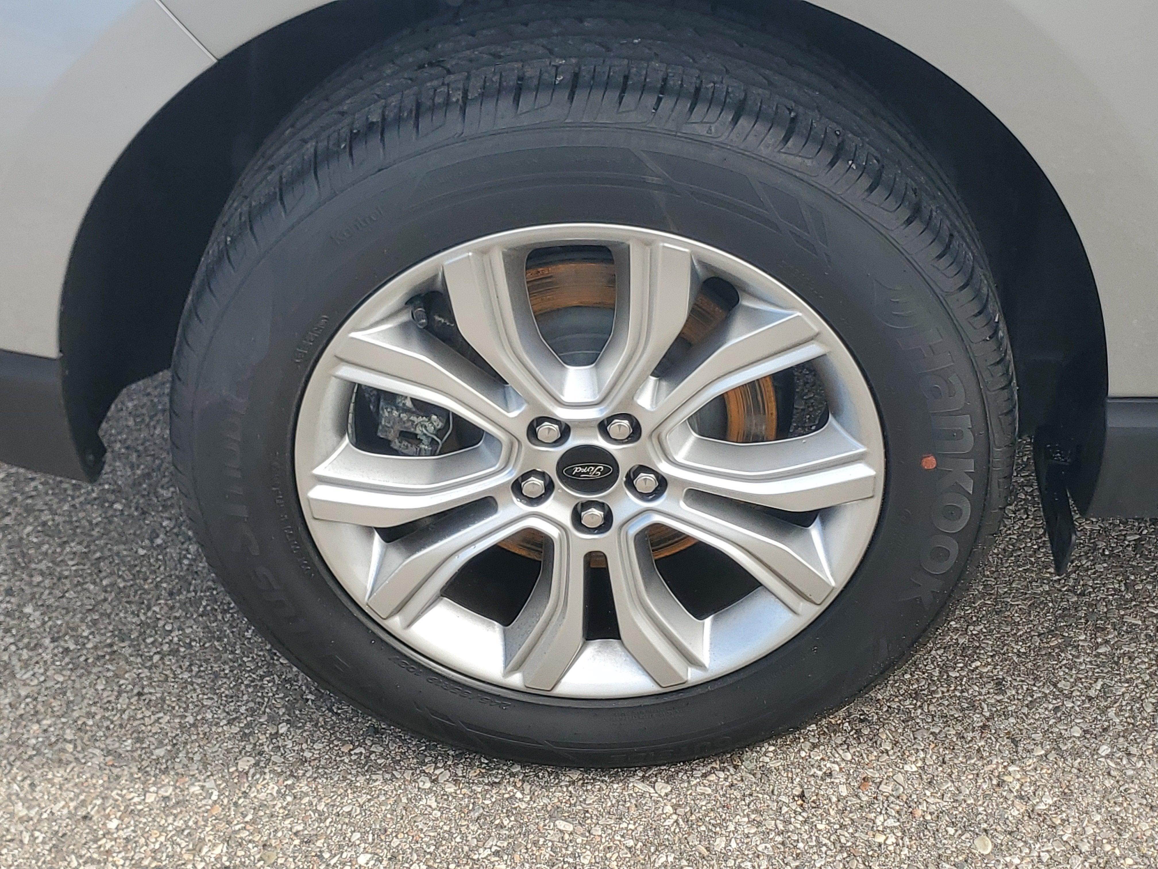 2024 Ford Edge Titanium