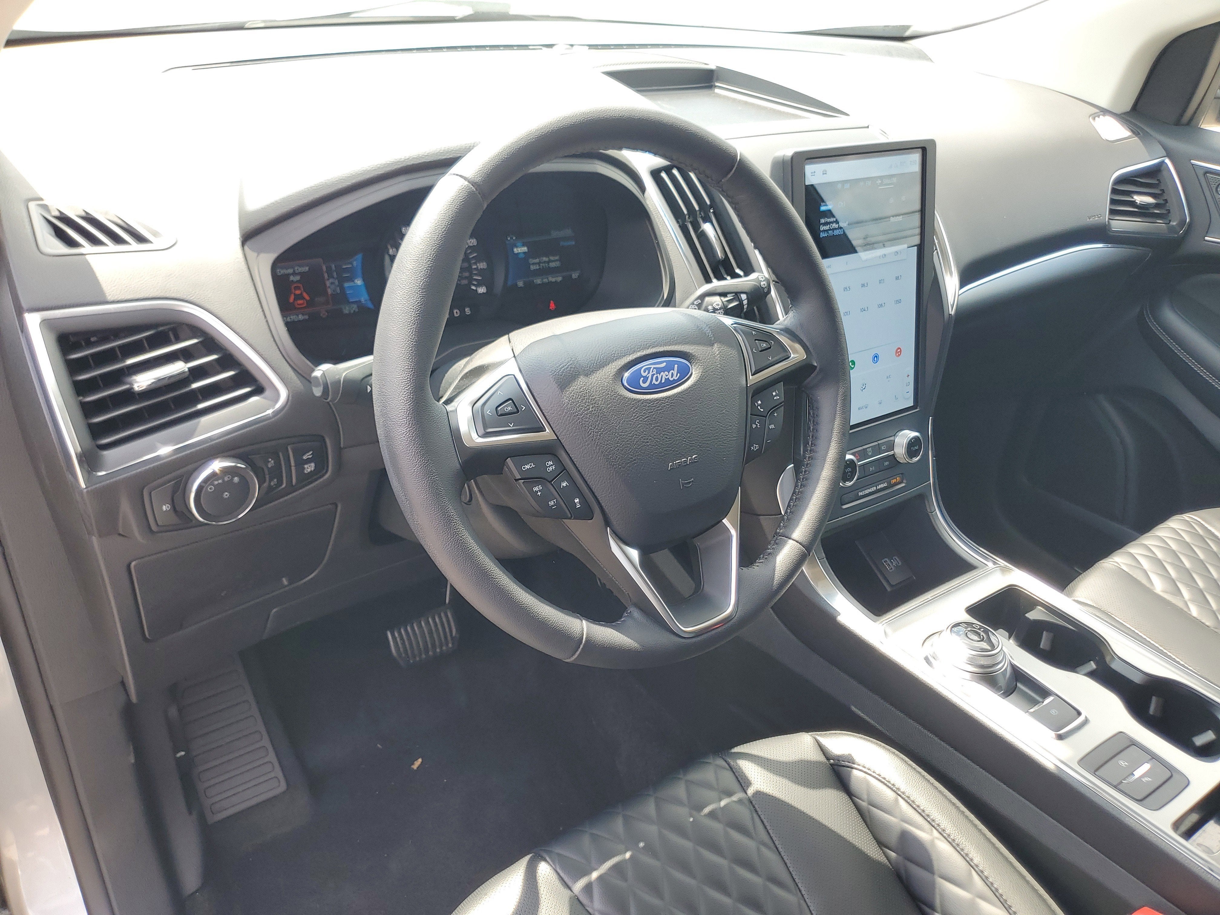 2024 Ford Edge Titanium
