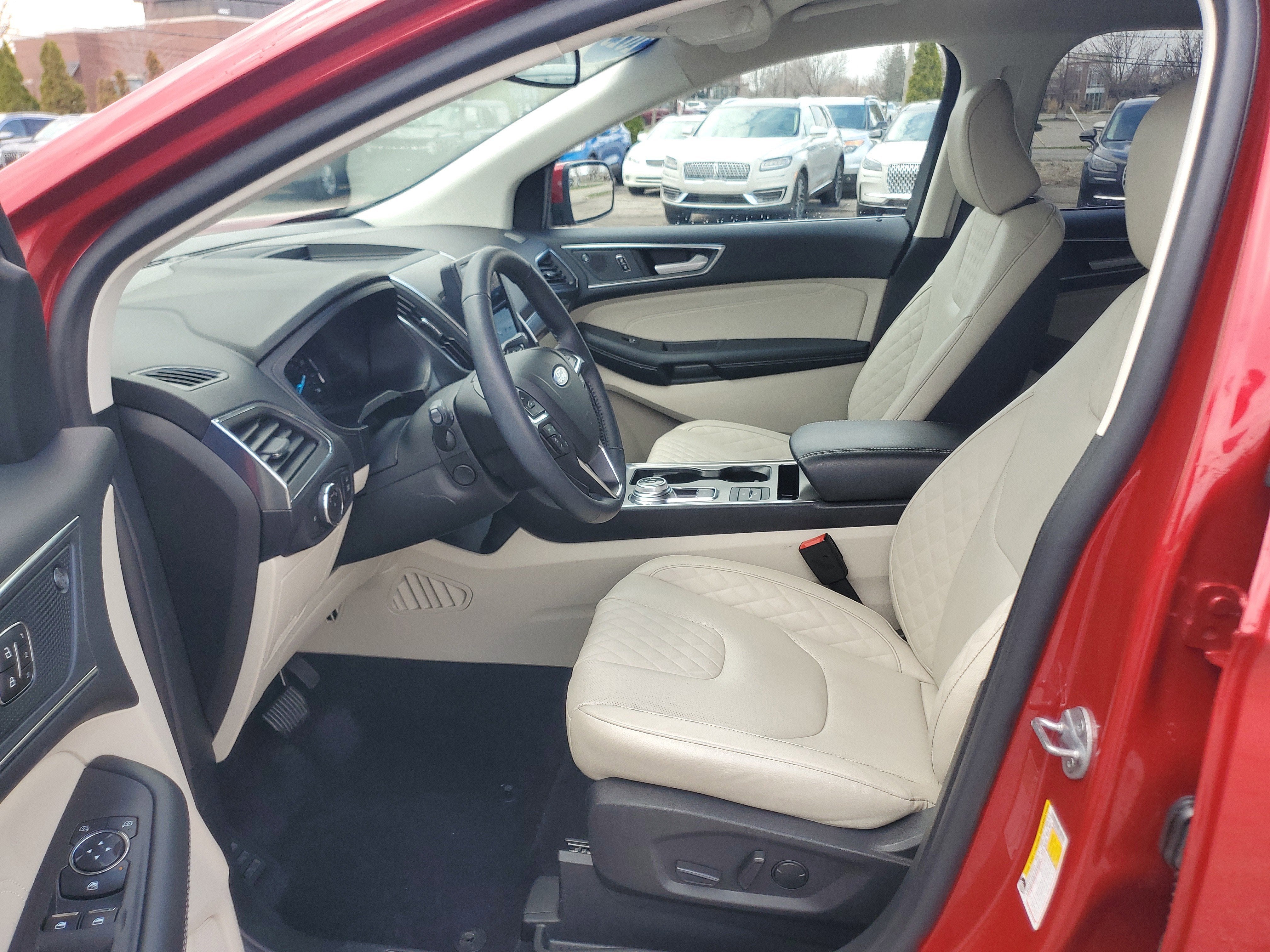 2023 Ford Edge Titanium