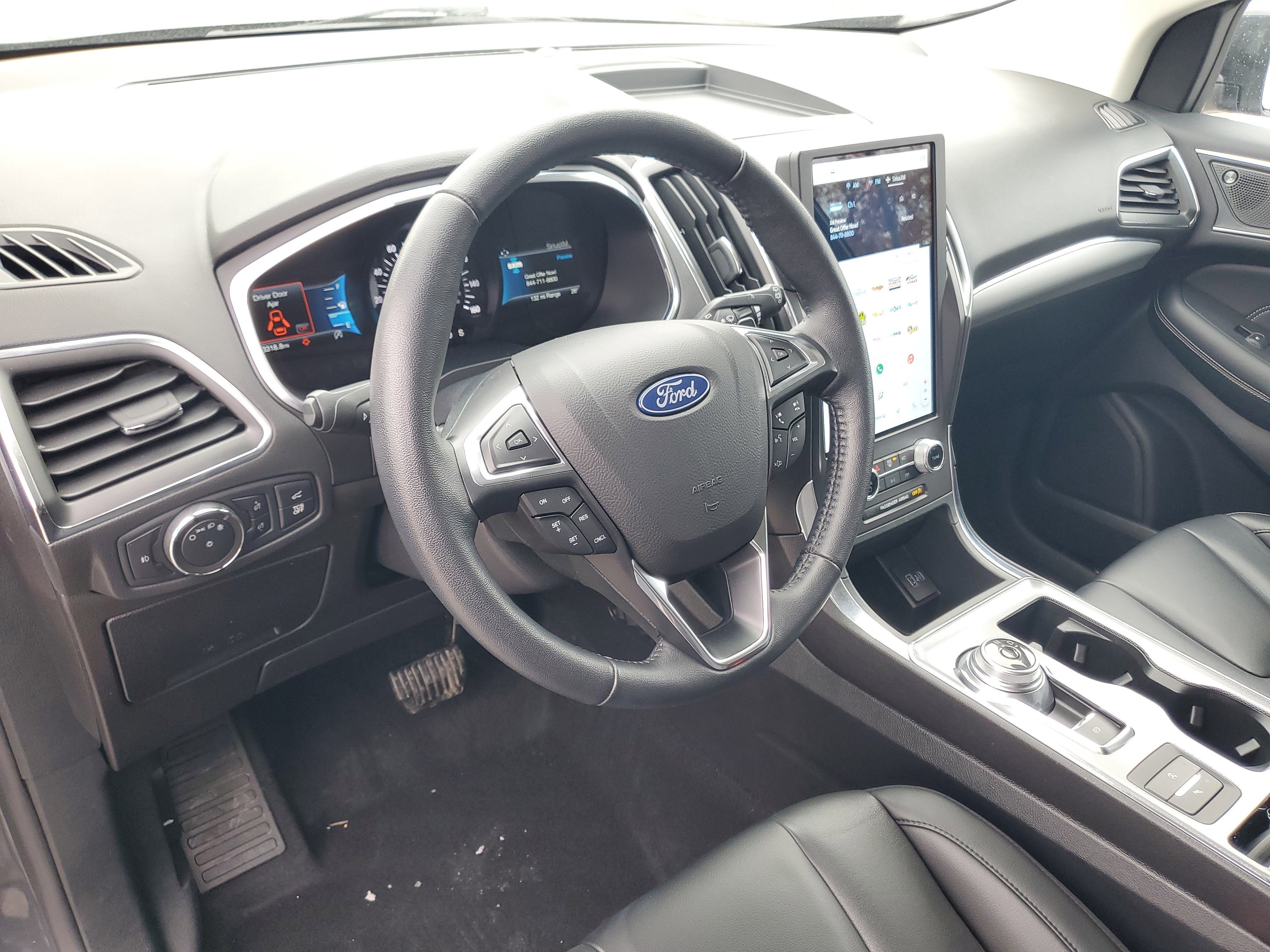 2021 Ford Edge Titanium