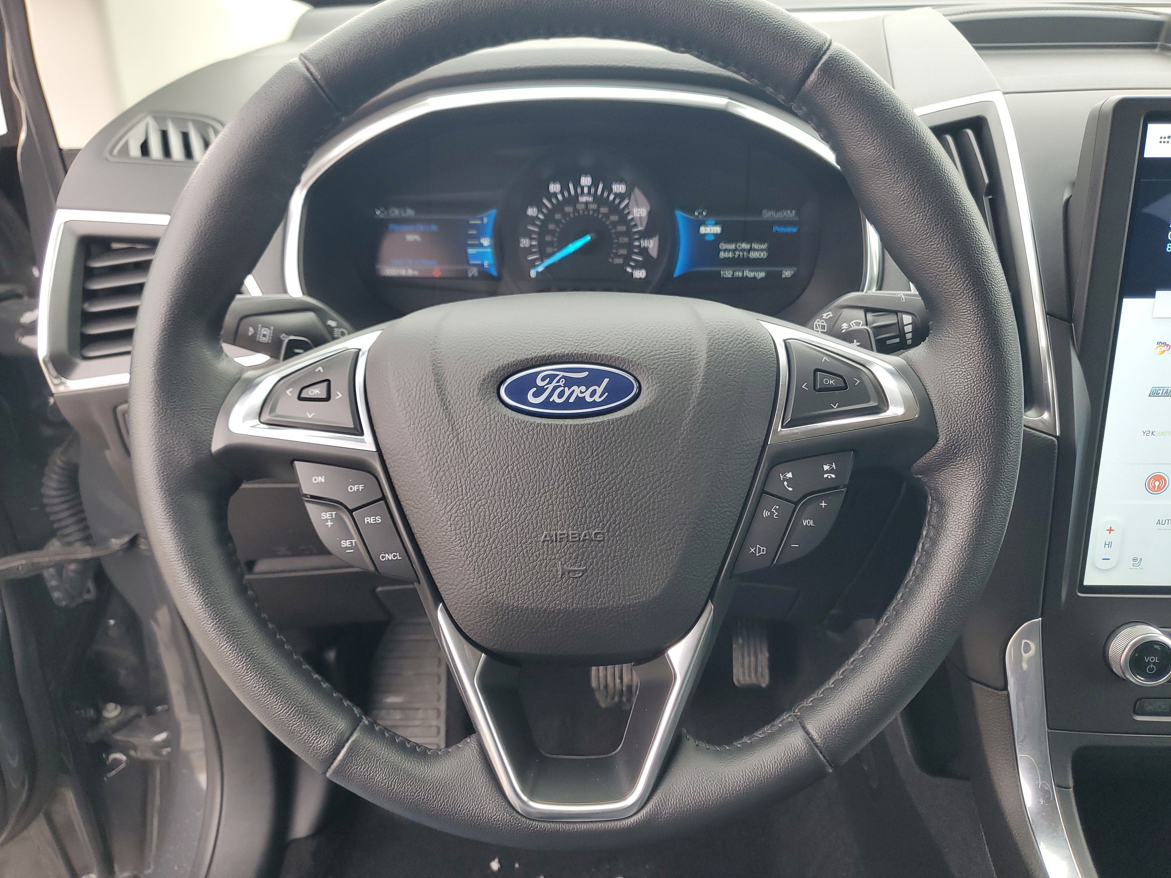 2021 Ford Edge Titanium