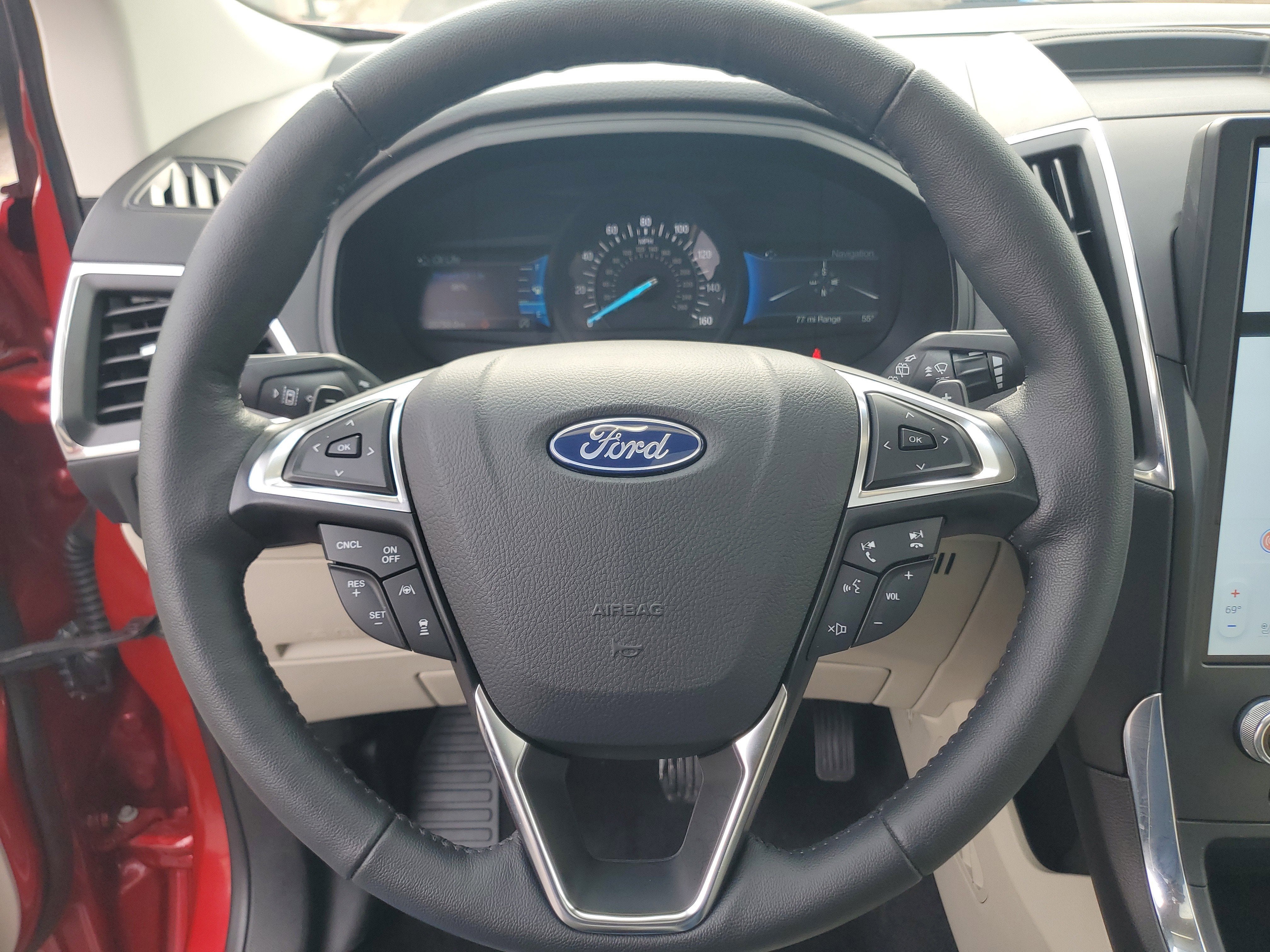 2024 Ford Edge Titanium