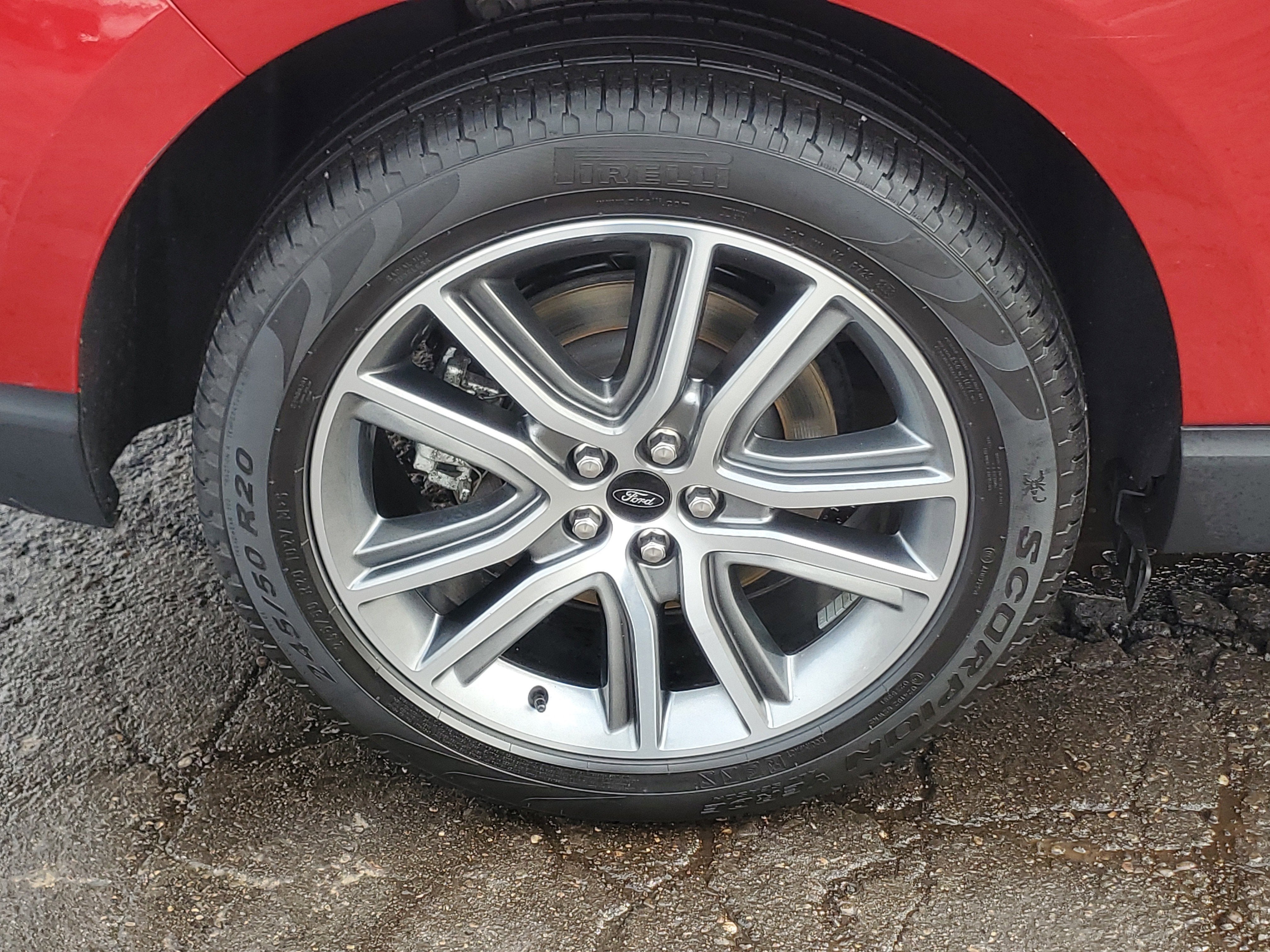 2024 Ford Edge Titanium