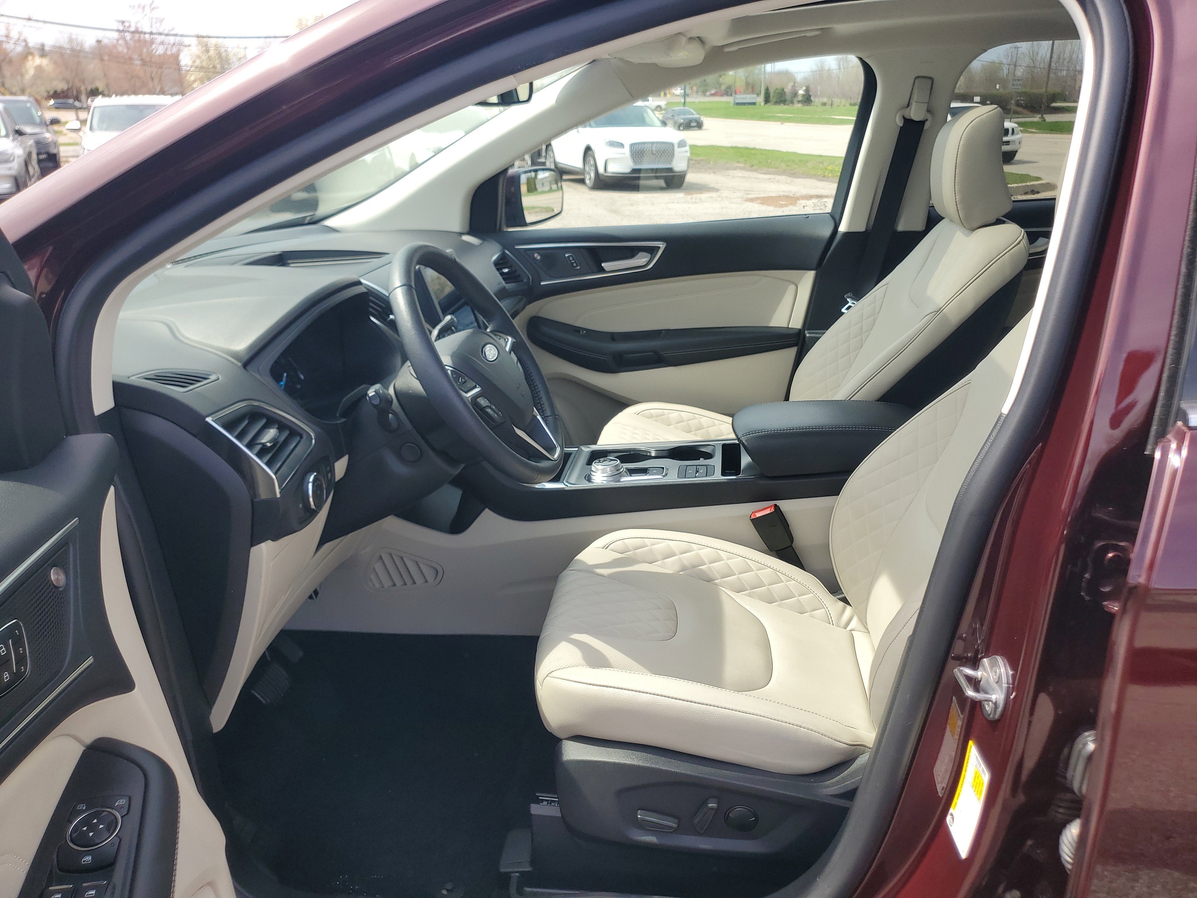 2023 Ford Edge Titanium