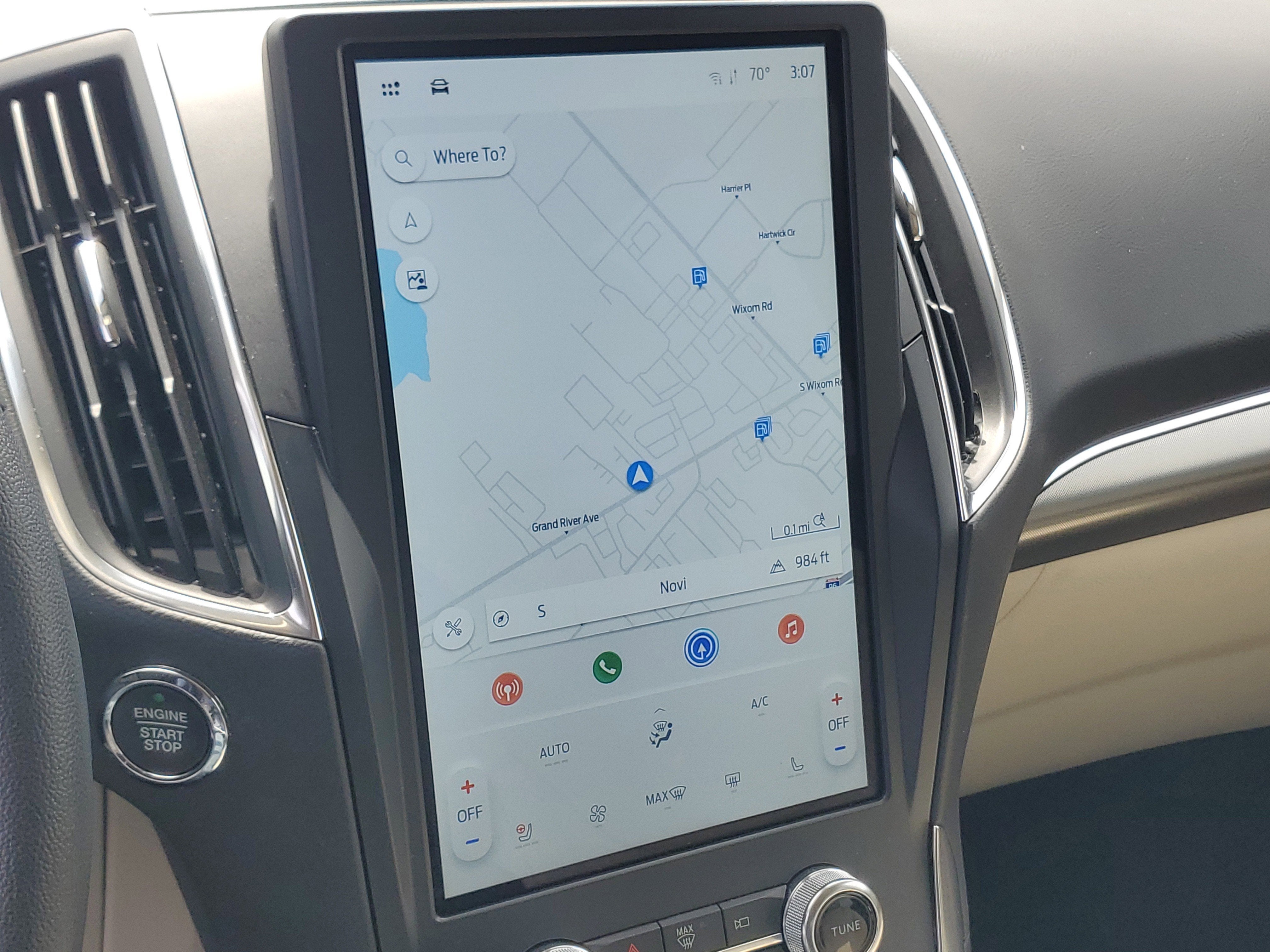 2023 Ford Edge Titanium