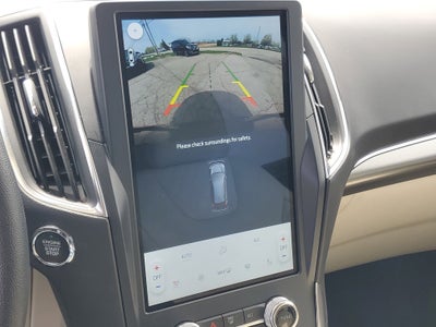 2023 Ford Edge Titanium