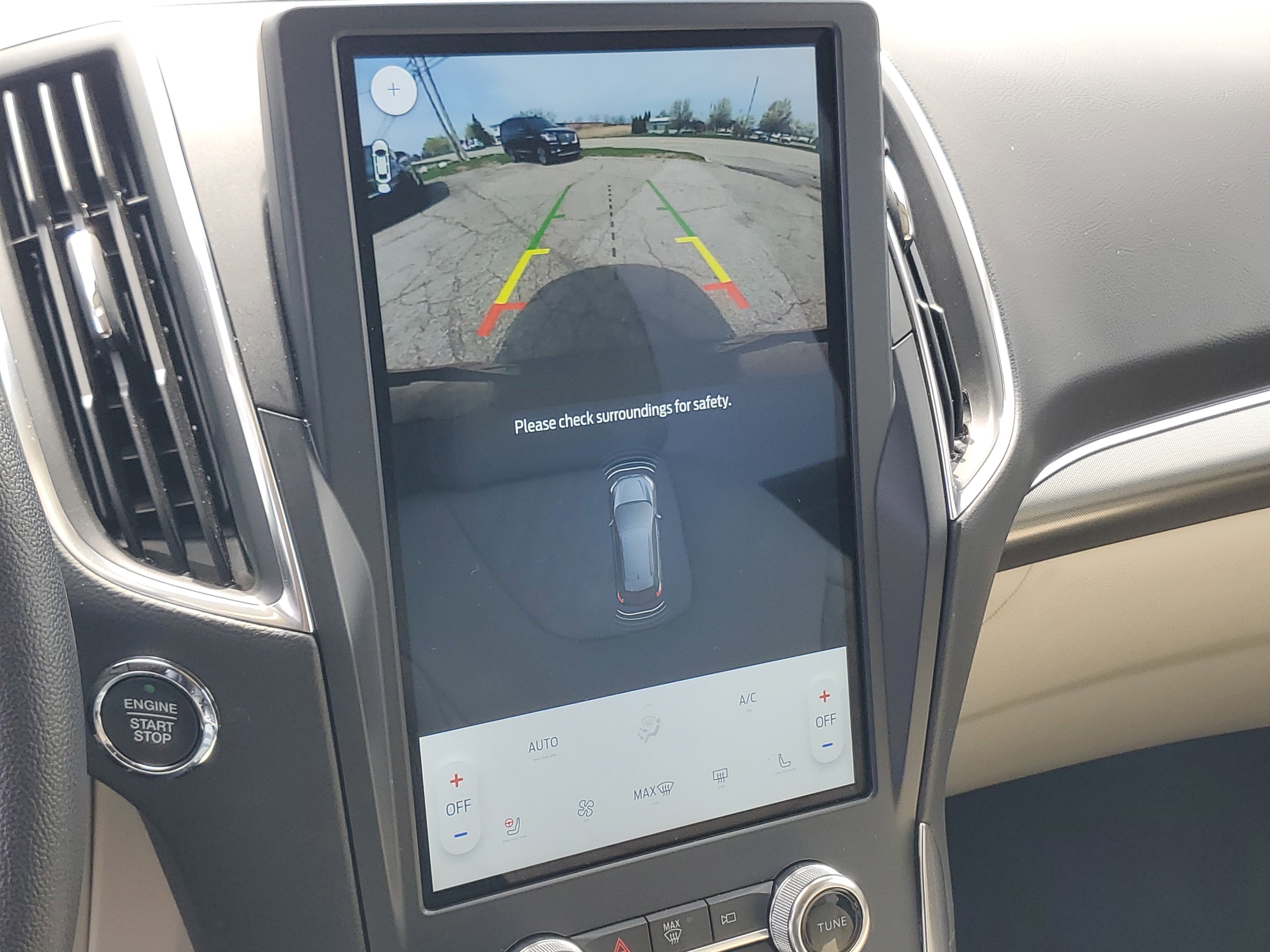 2023 Ford Edge Titanium