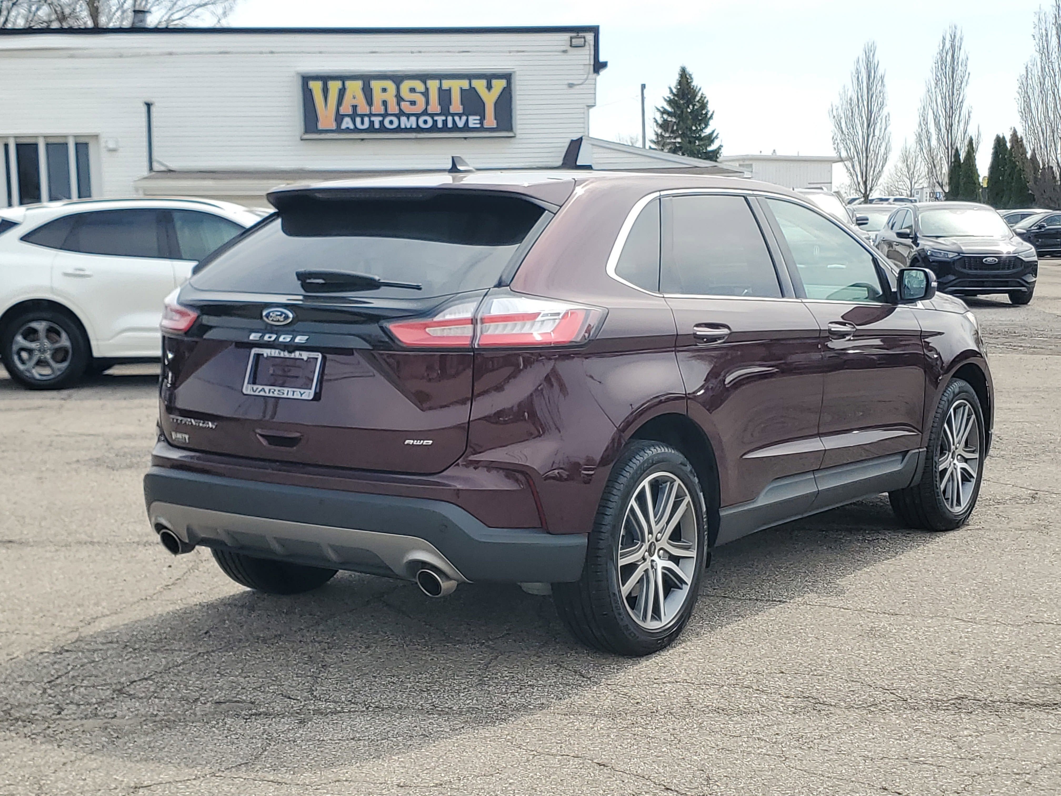2023 Ford Edge Titanium
