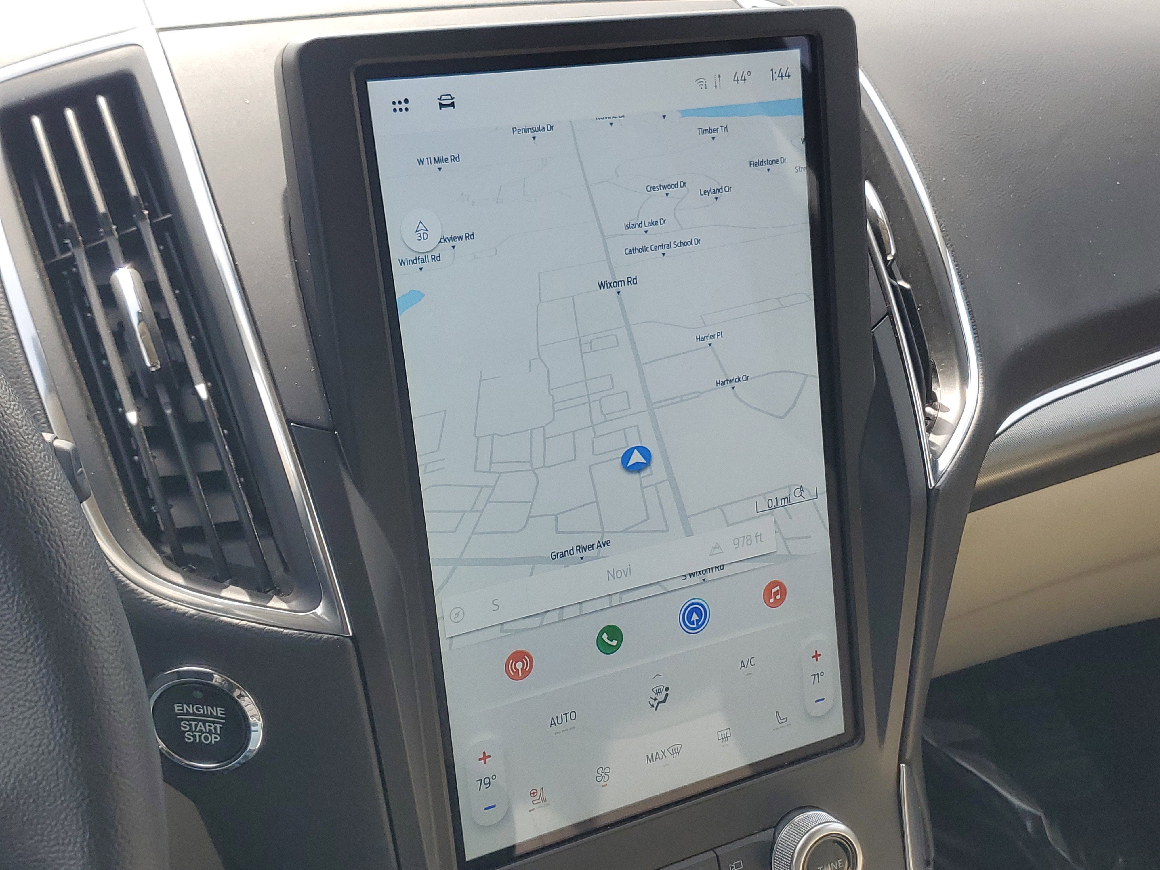 2024 Ford Edge Titanium