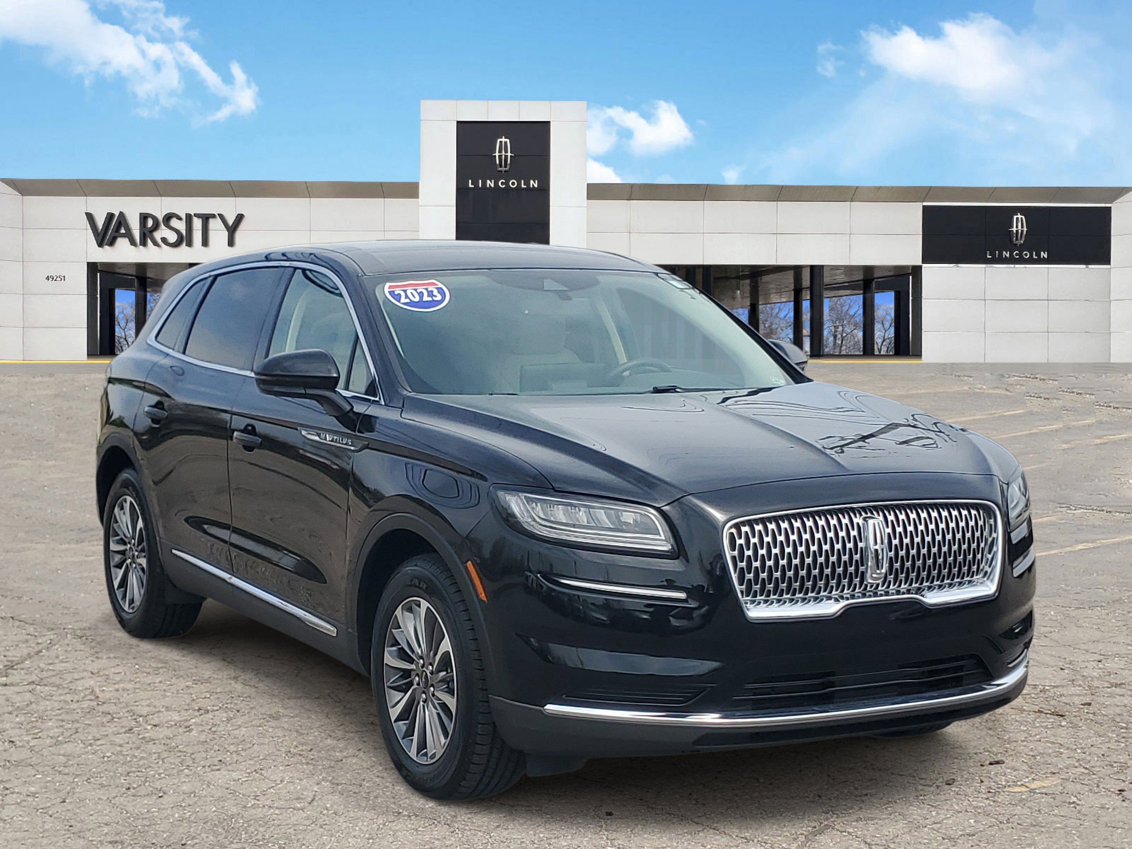 2023 Lincoln Nautilus Standard
