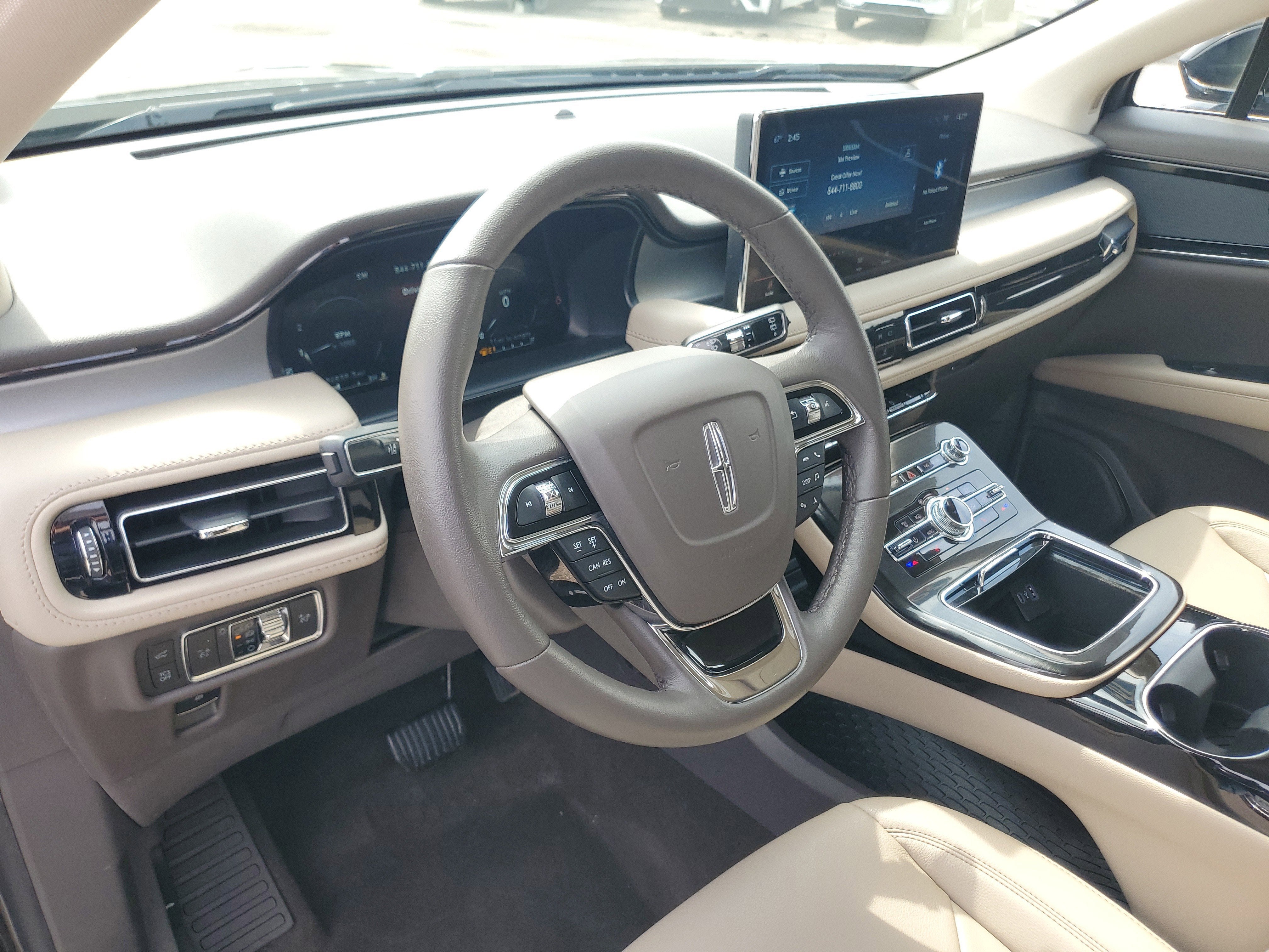 2023 Lincoln Nautilus Standard