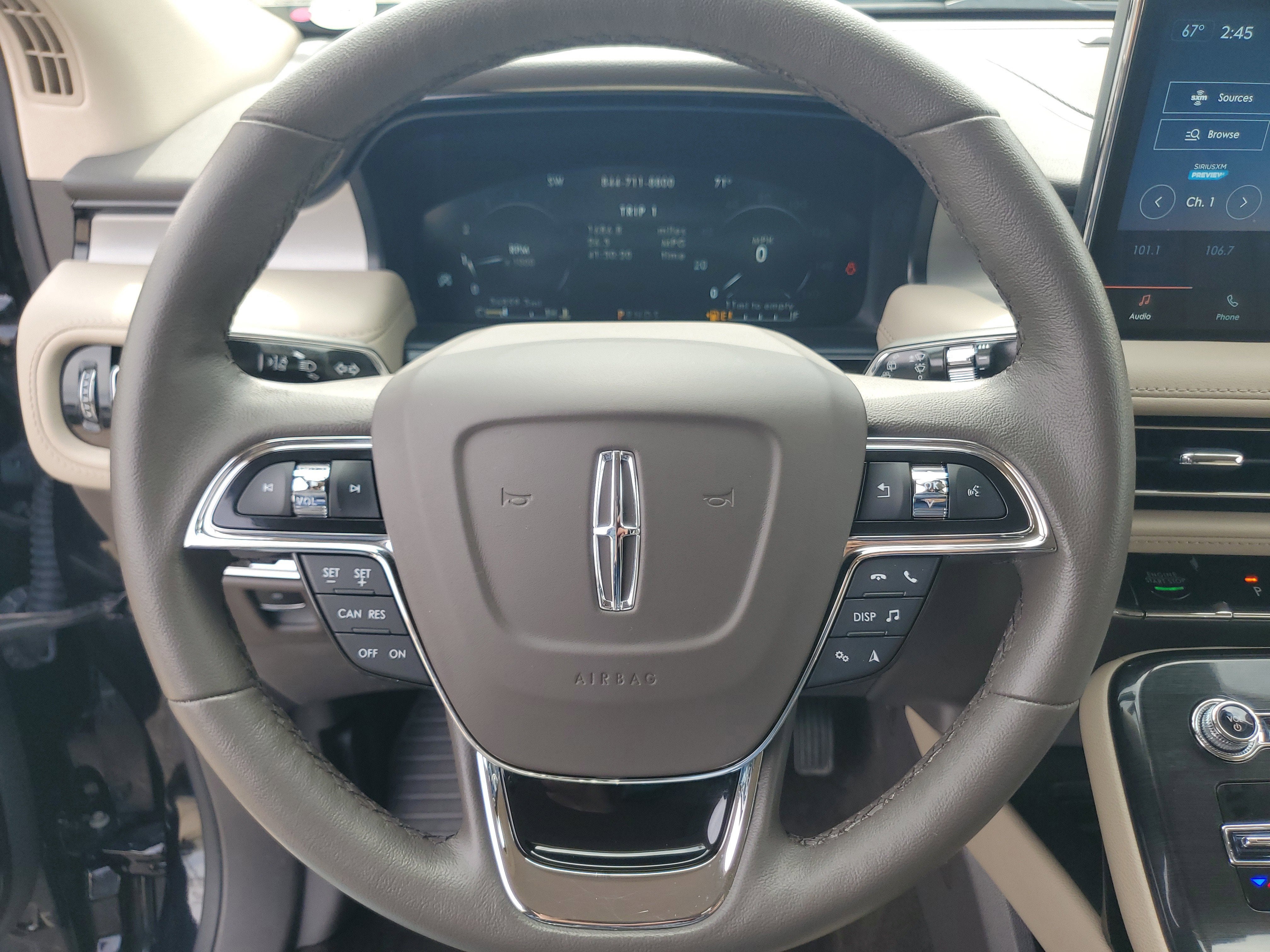 2023 Lincoln Nautilus Standard