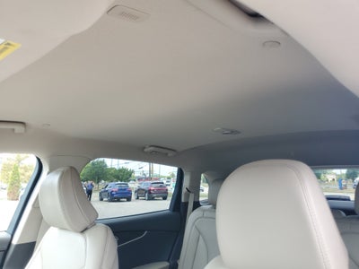 2022 Lincoln Nautilus Standard