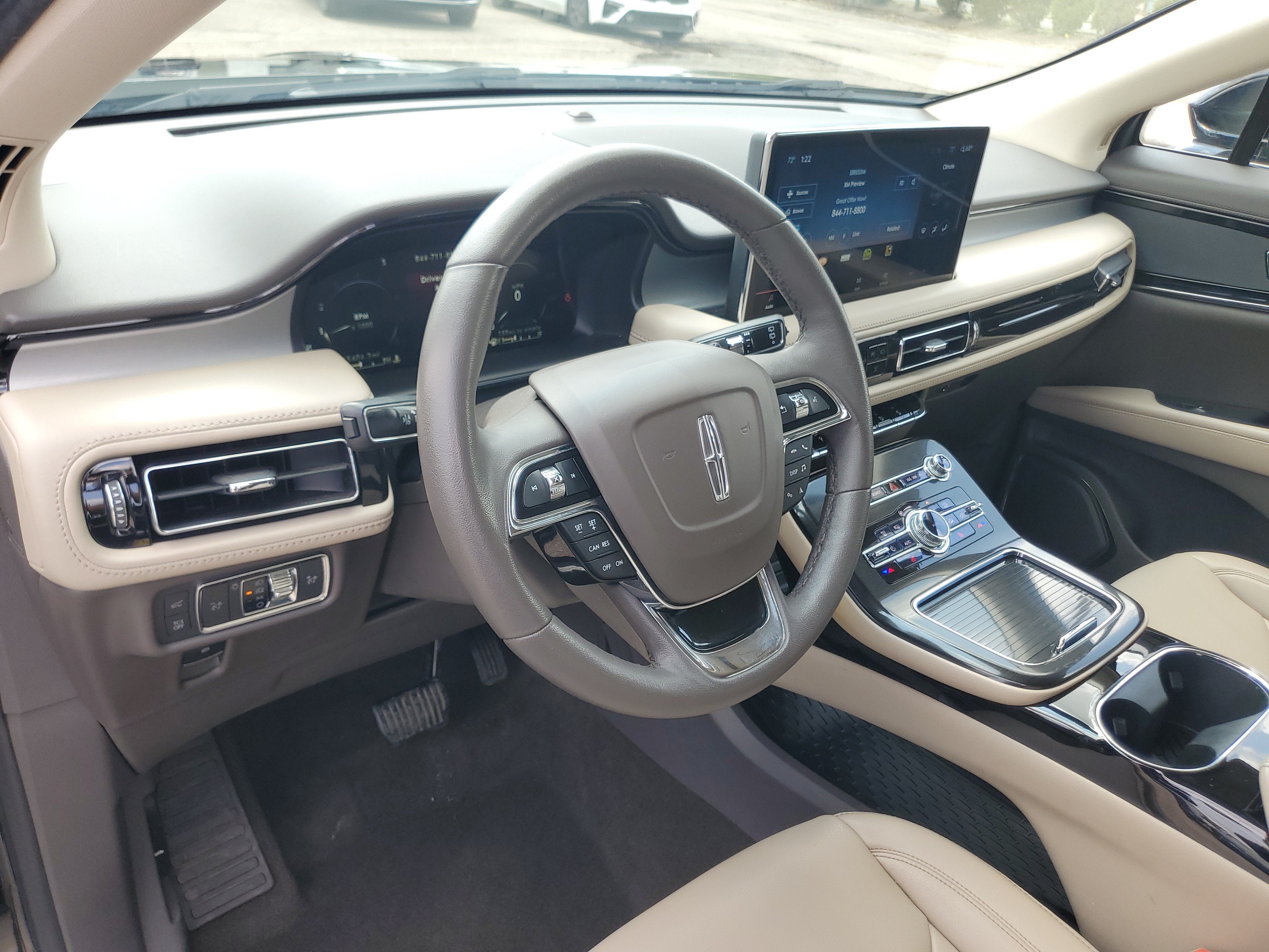 2022 Lincoln Nautilus Standard