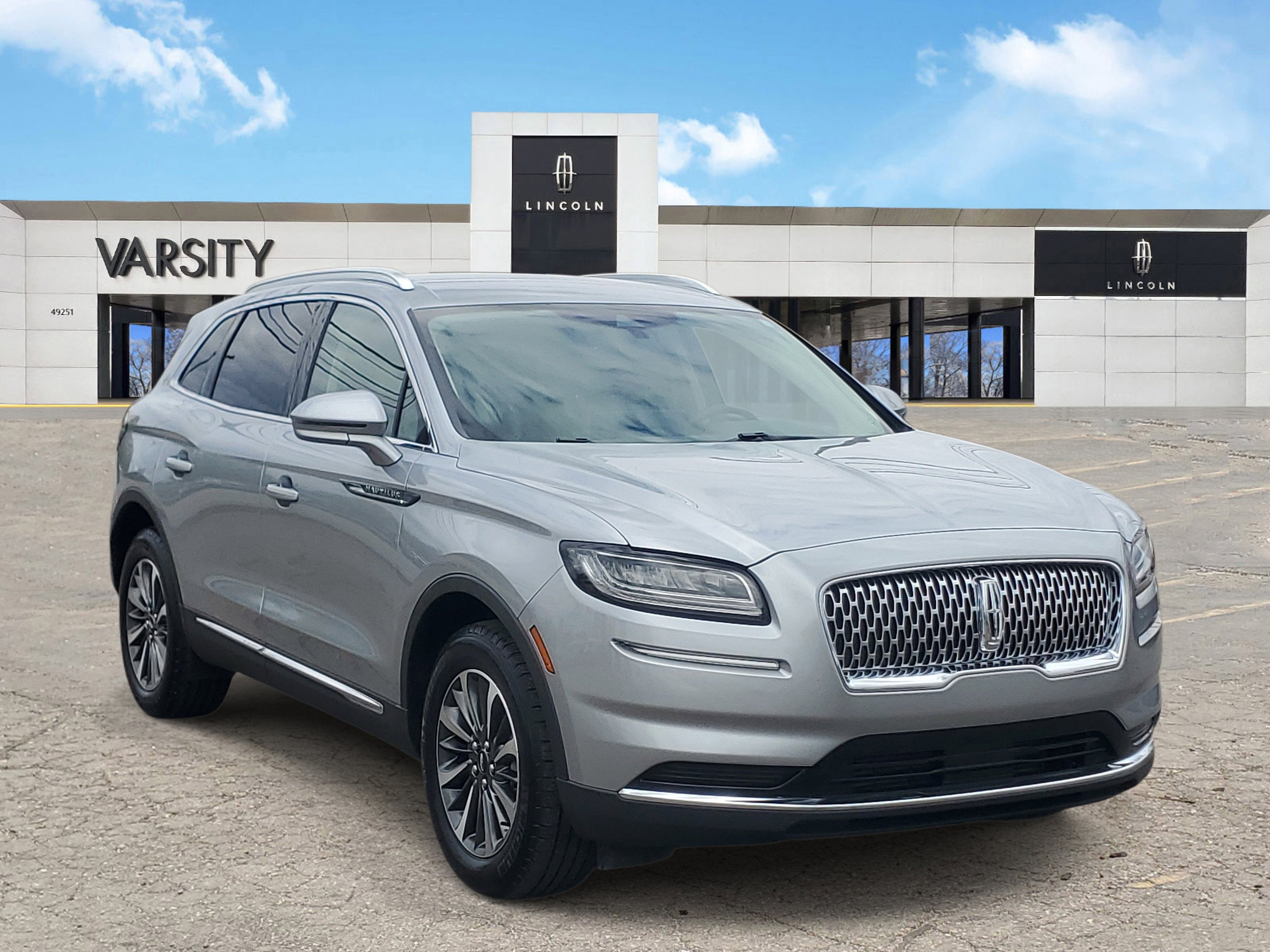 2023 Lincoln Nautilus Standard