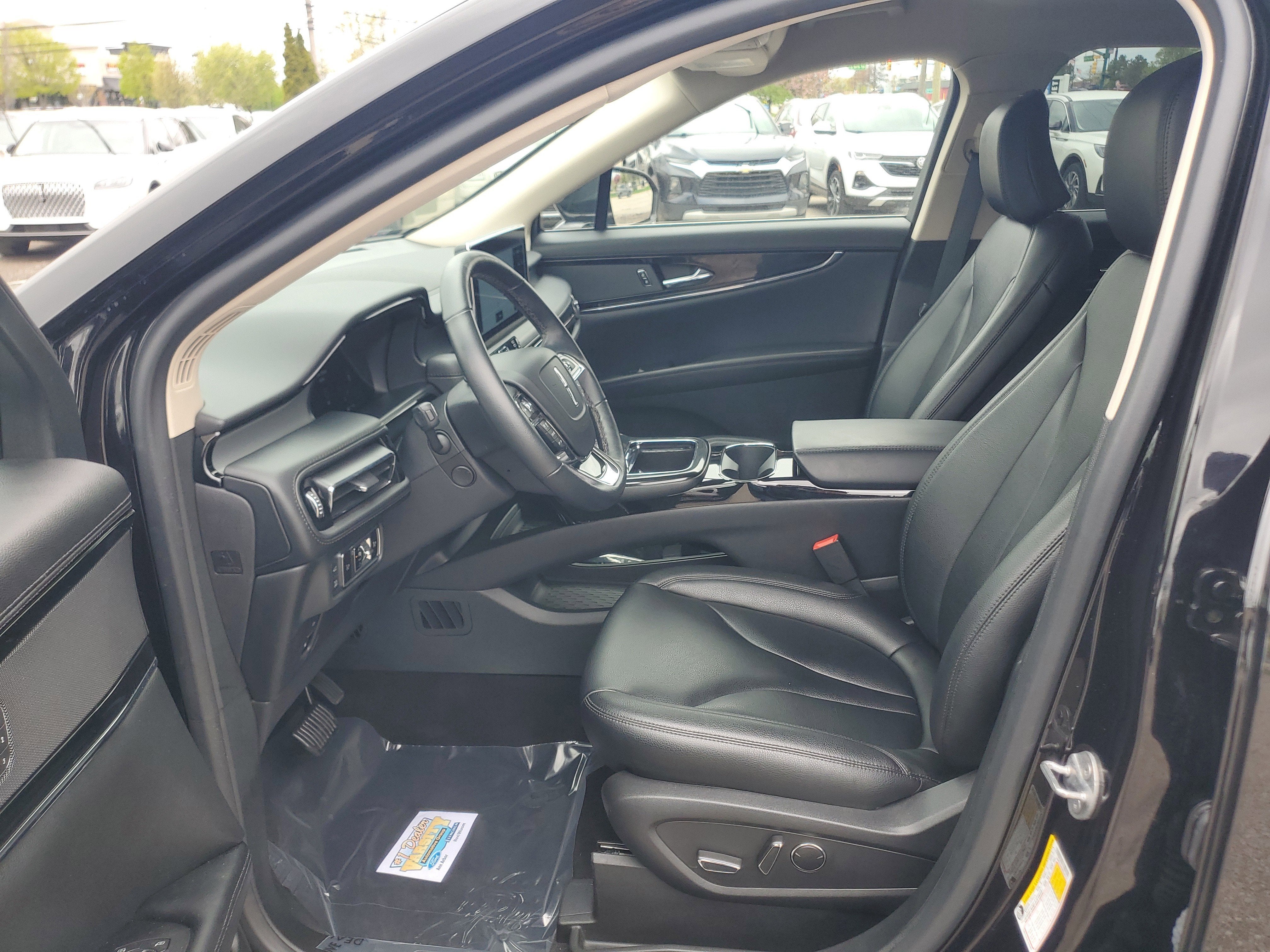 2022 Lincoln Nautilus Standard