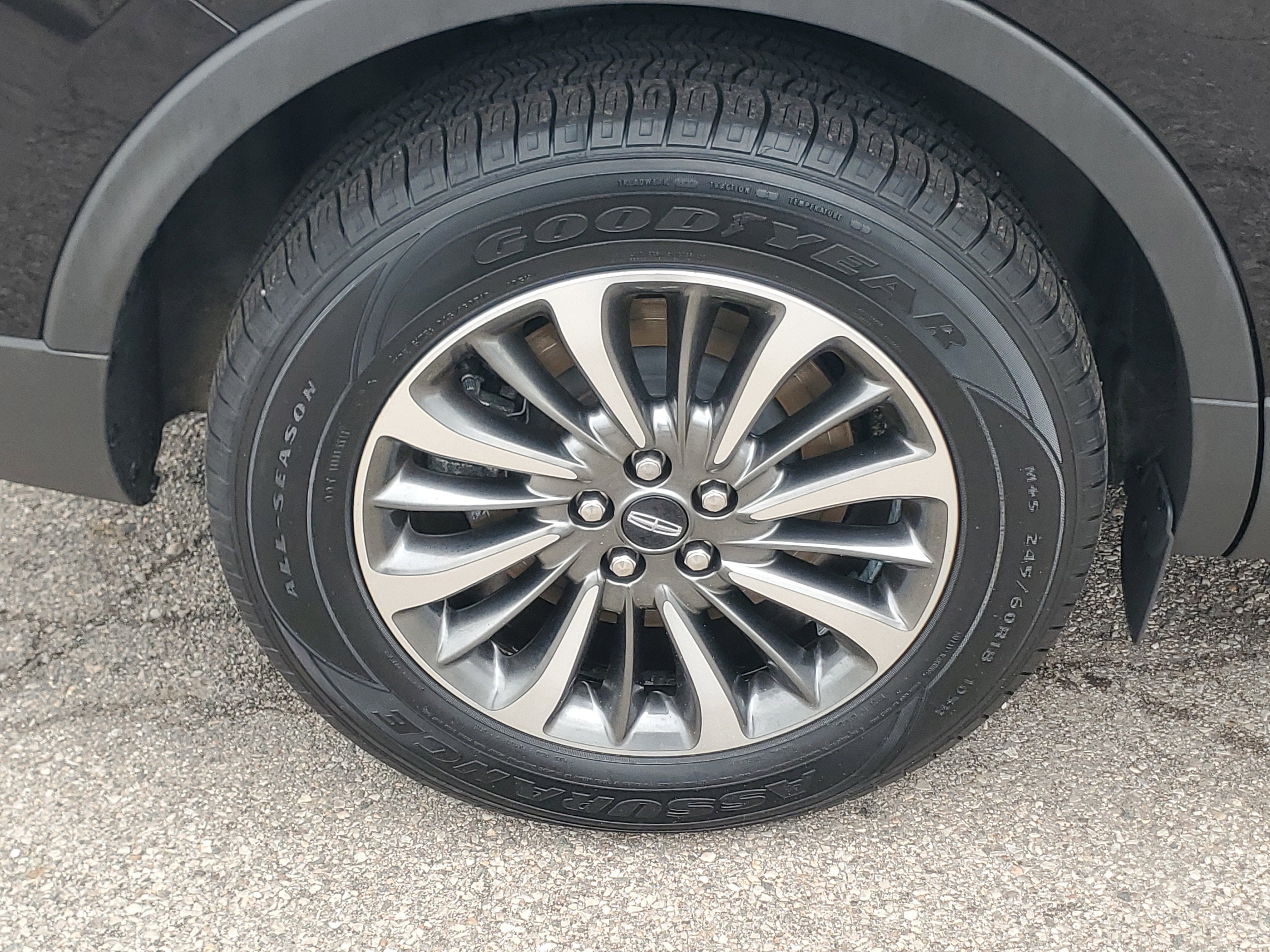 2022 Lincoln Nautilus Standard