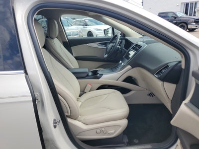 2020 Lincoln Nautilus Standard