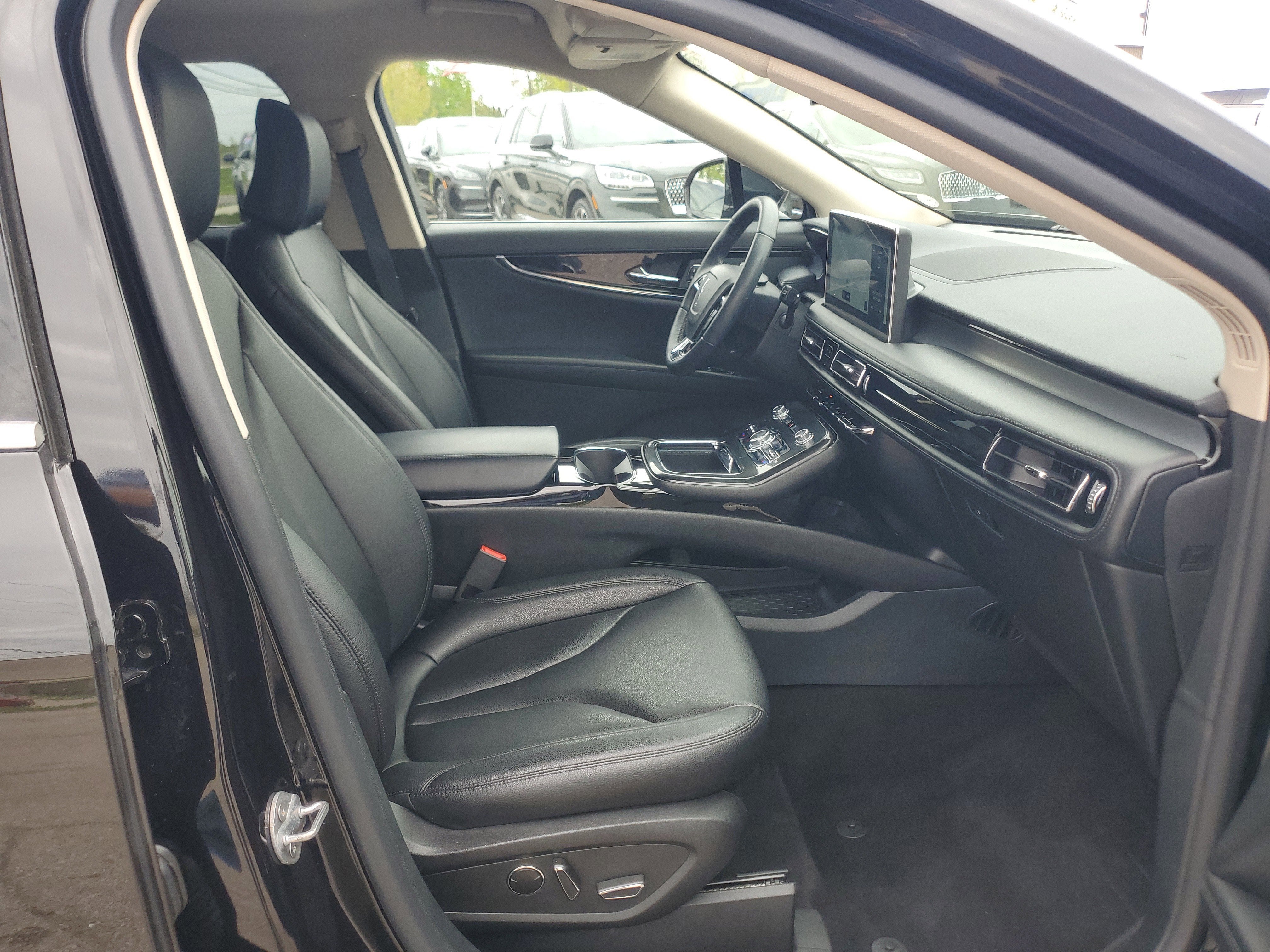 2023 Lincoln Nautilus Standard