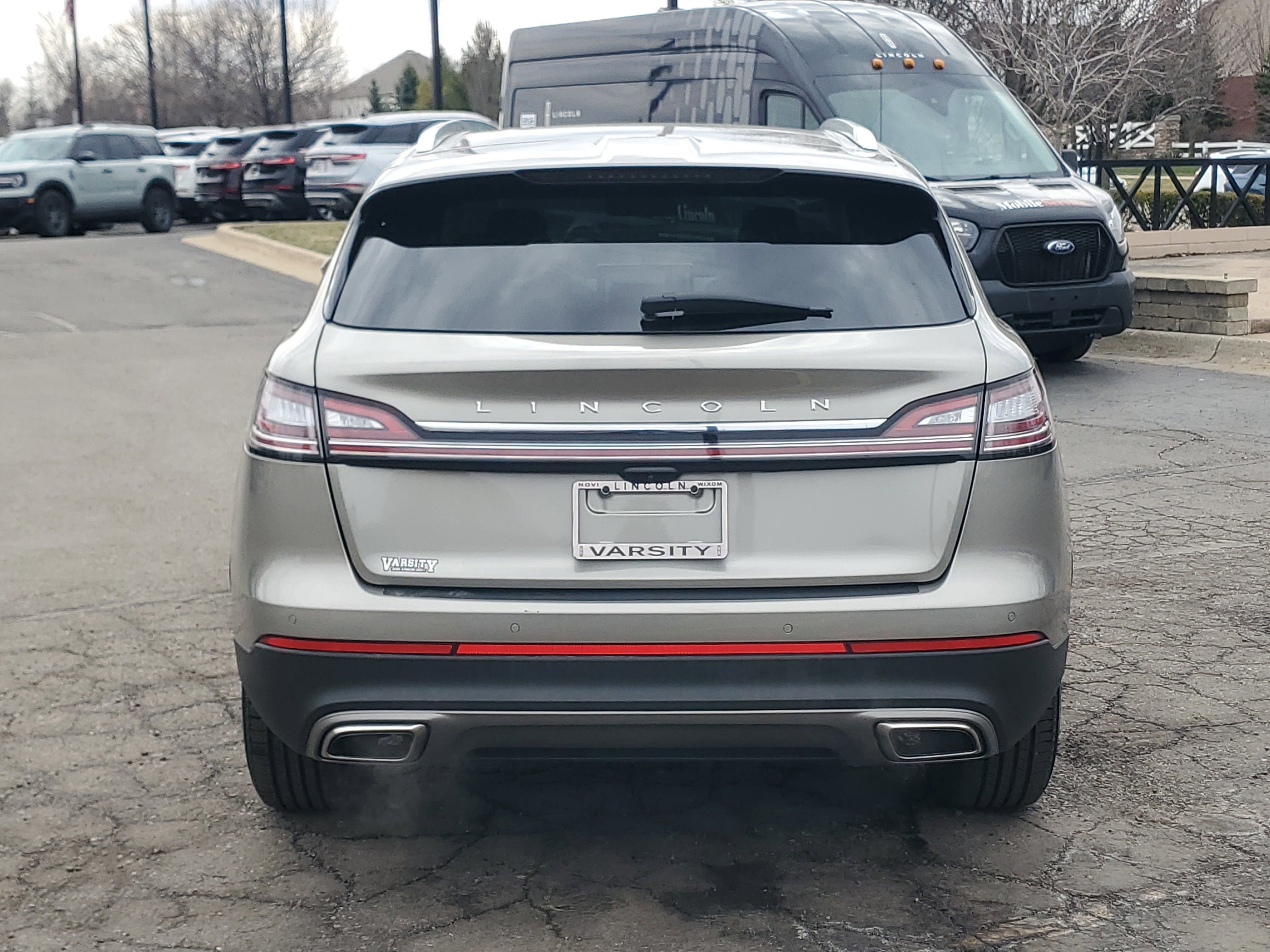 2023 Lincoln Nautilus Standard