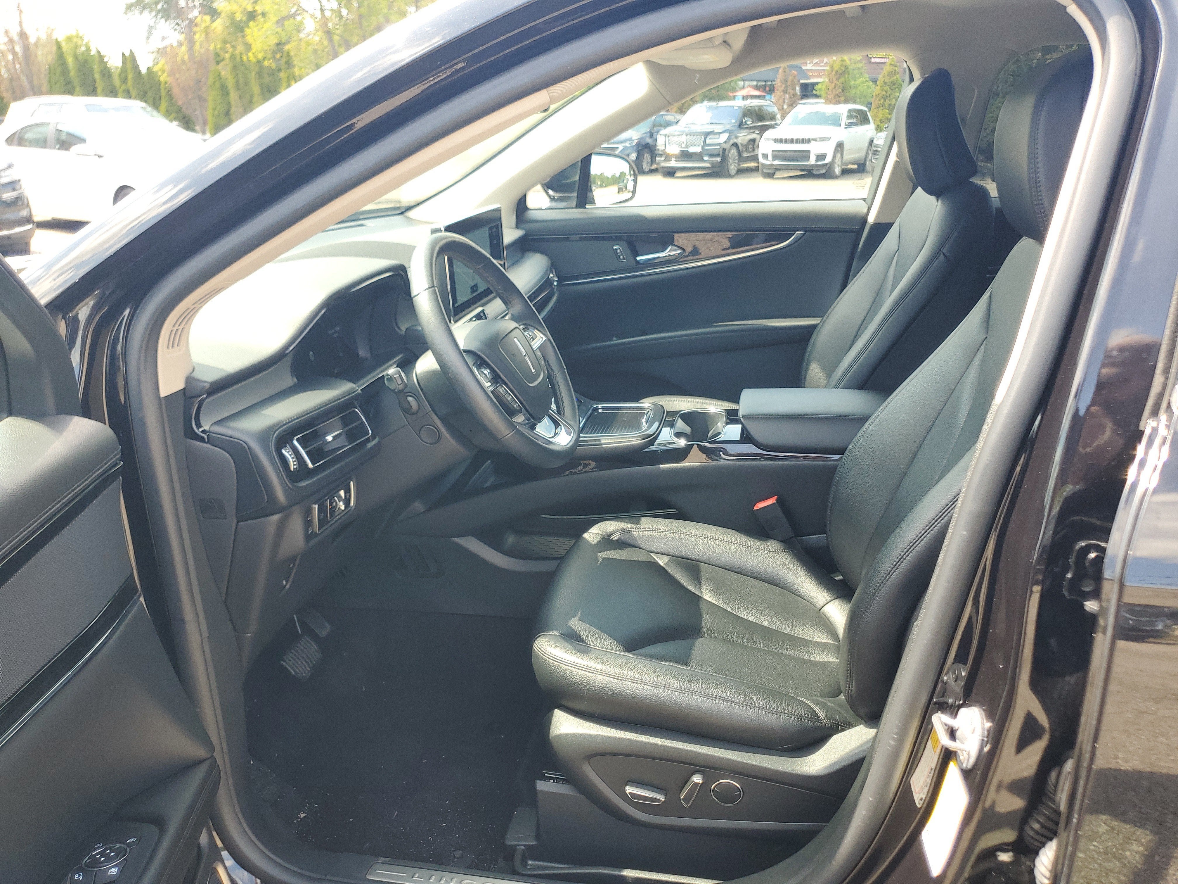 2023 Lincoln Nautilus Standard
