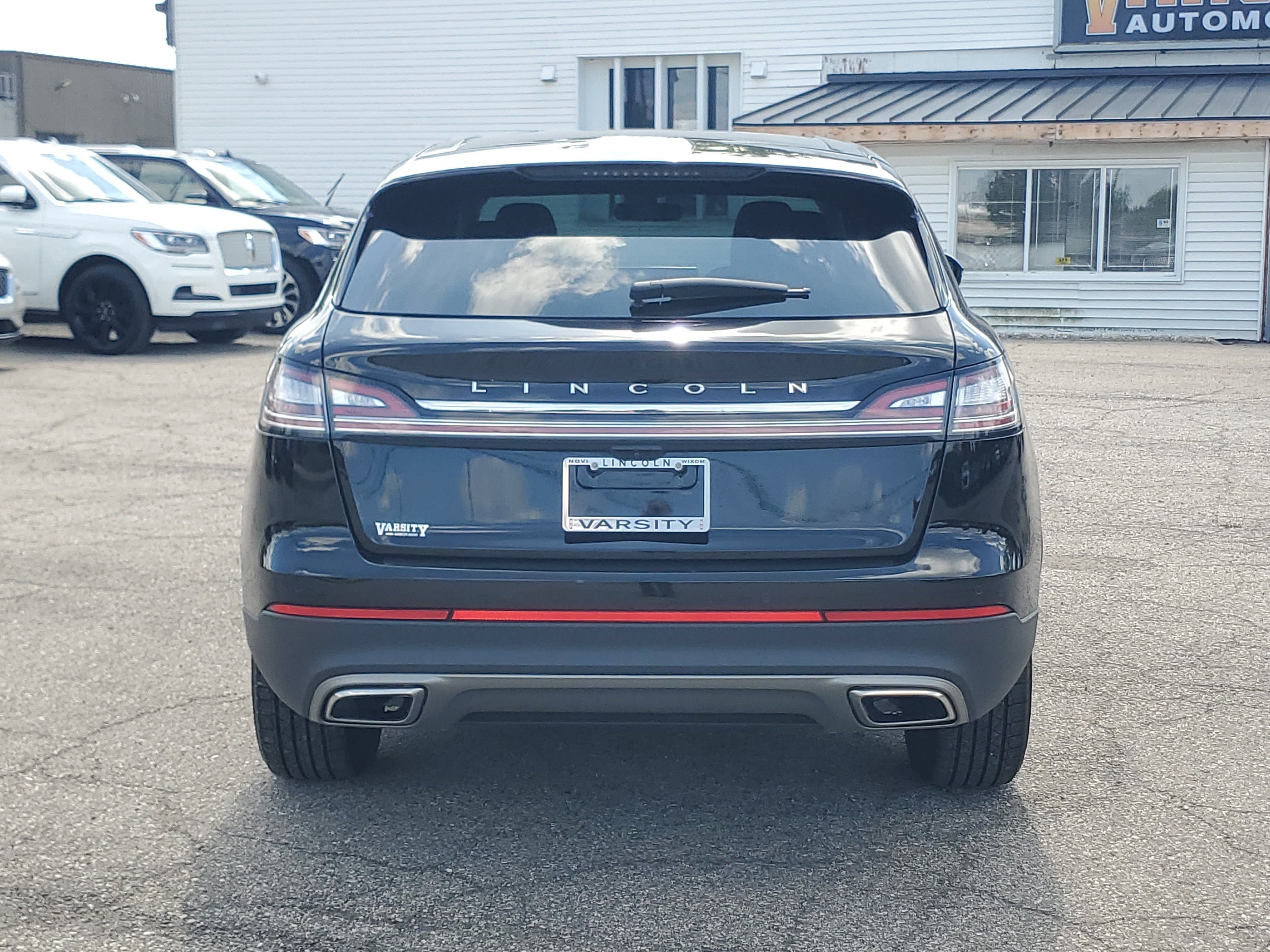 2023 Lincoln Nautilus Standard