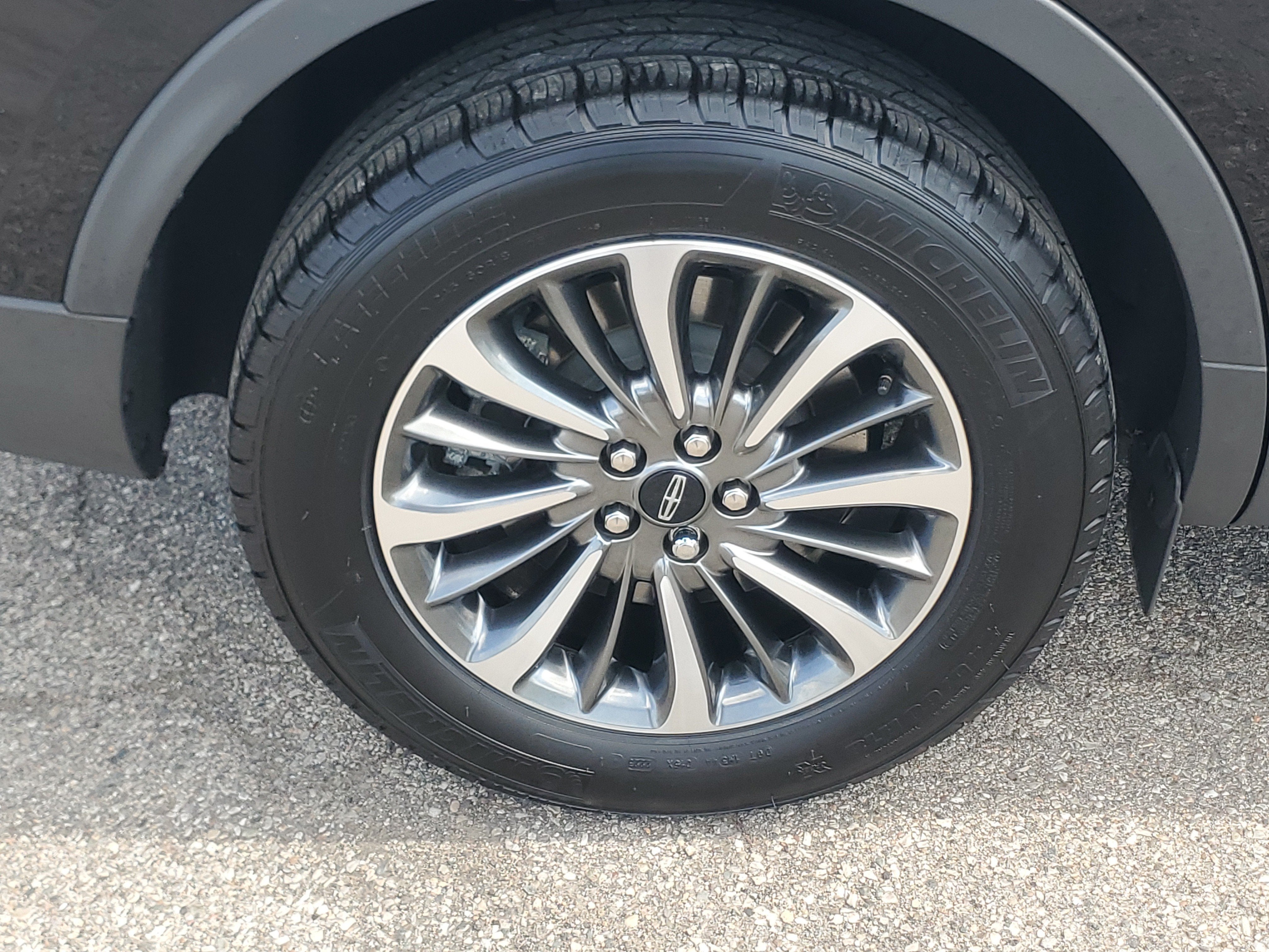2023 Lincoln Nautilus Standard
