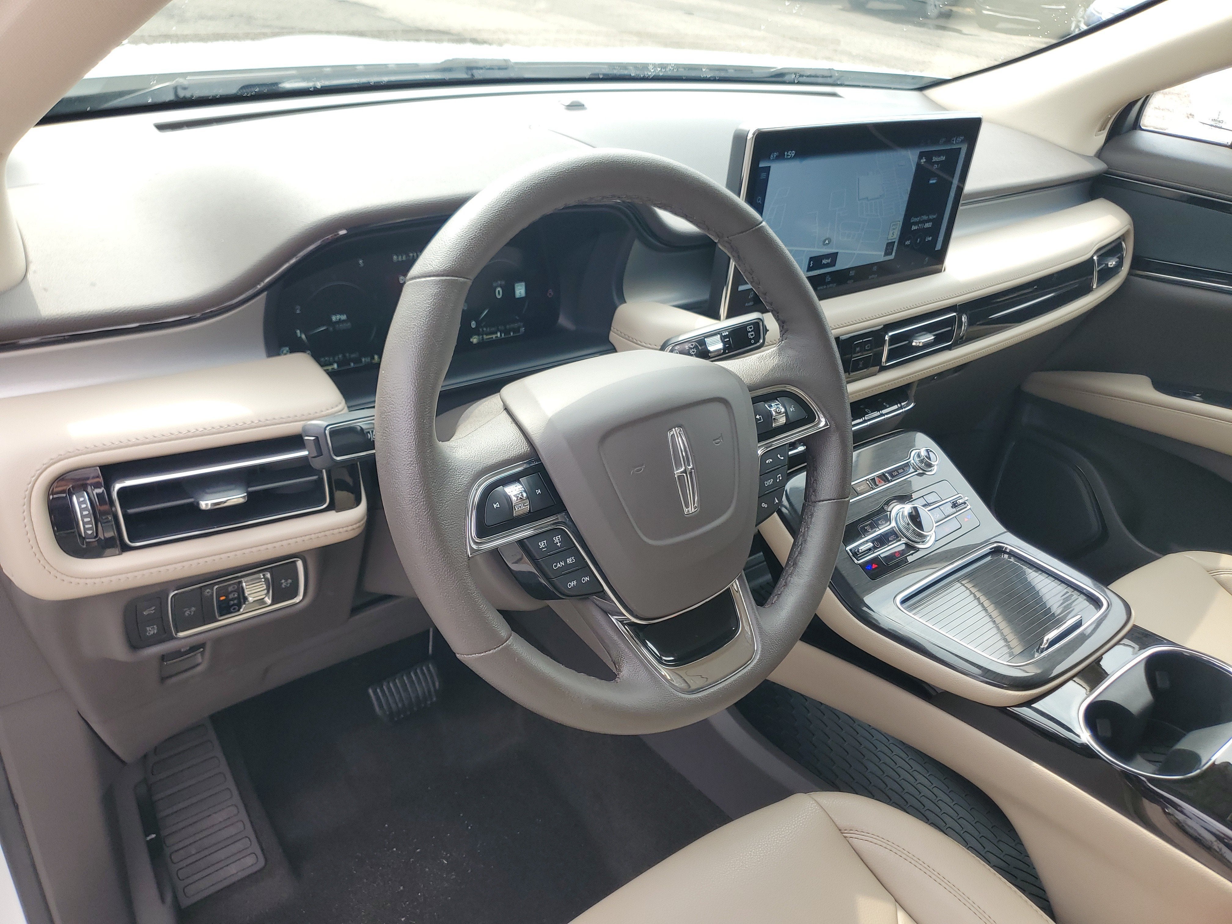 2023 Lincoln Nautilus Standard