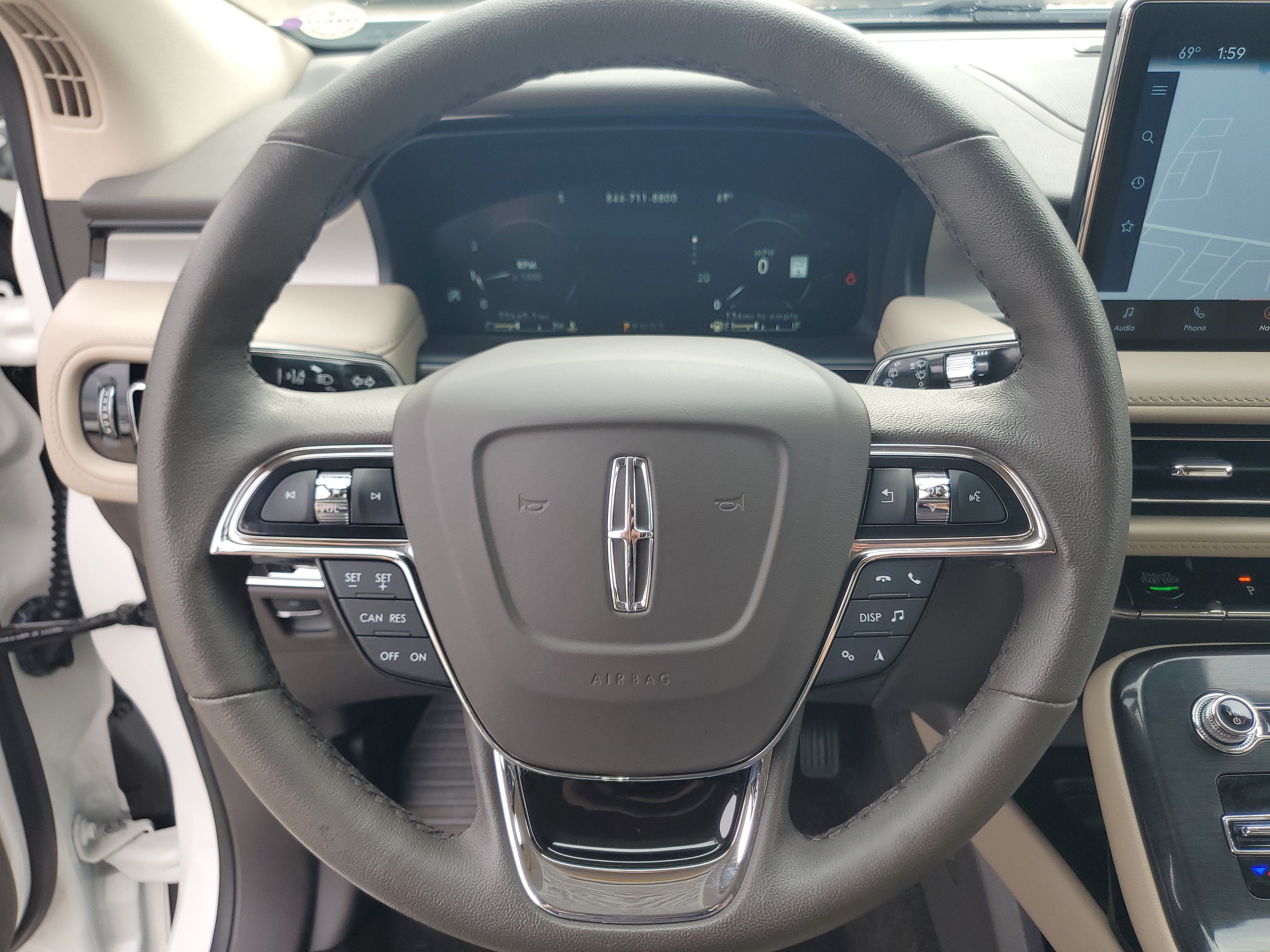 2023 Lincoln Nautilus Standard