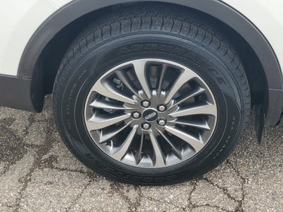 2023 Lincoln Nautilus Standard