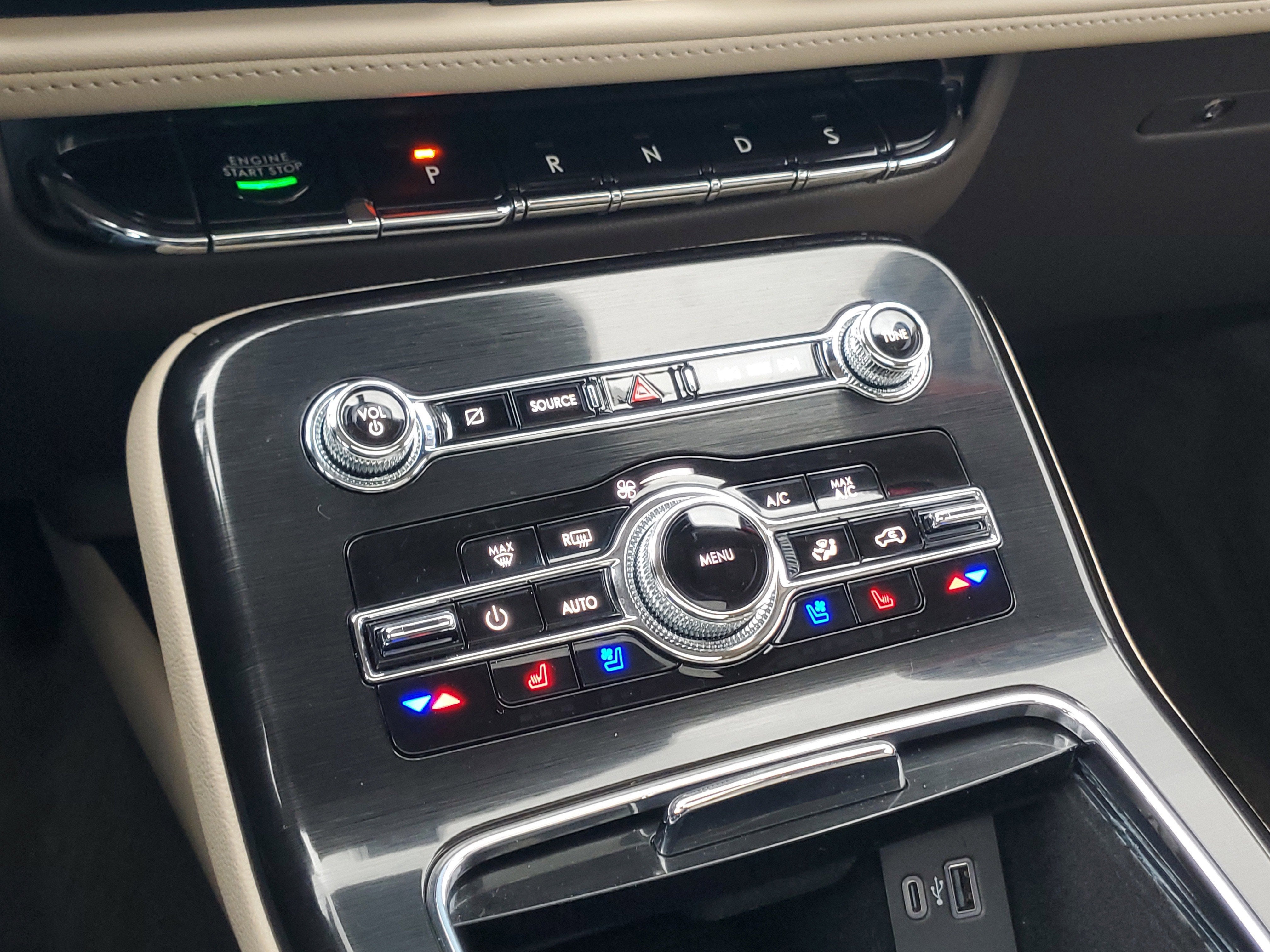 2022 Lincoln Nautilus Reserve