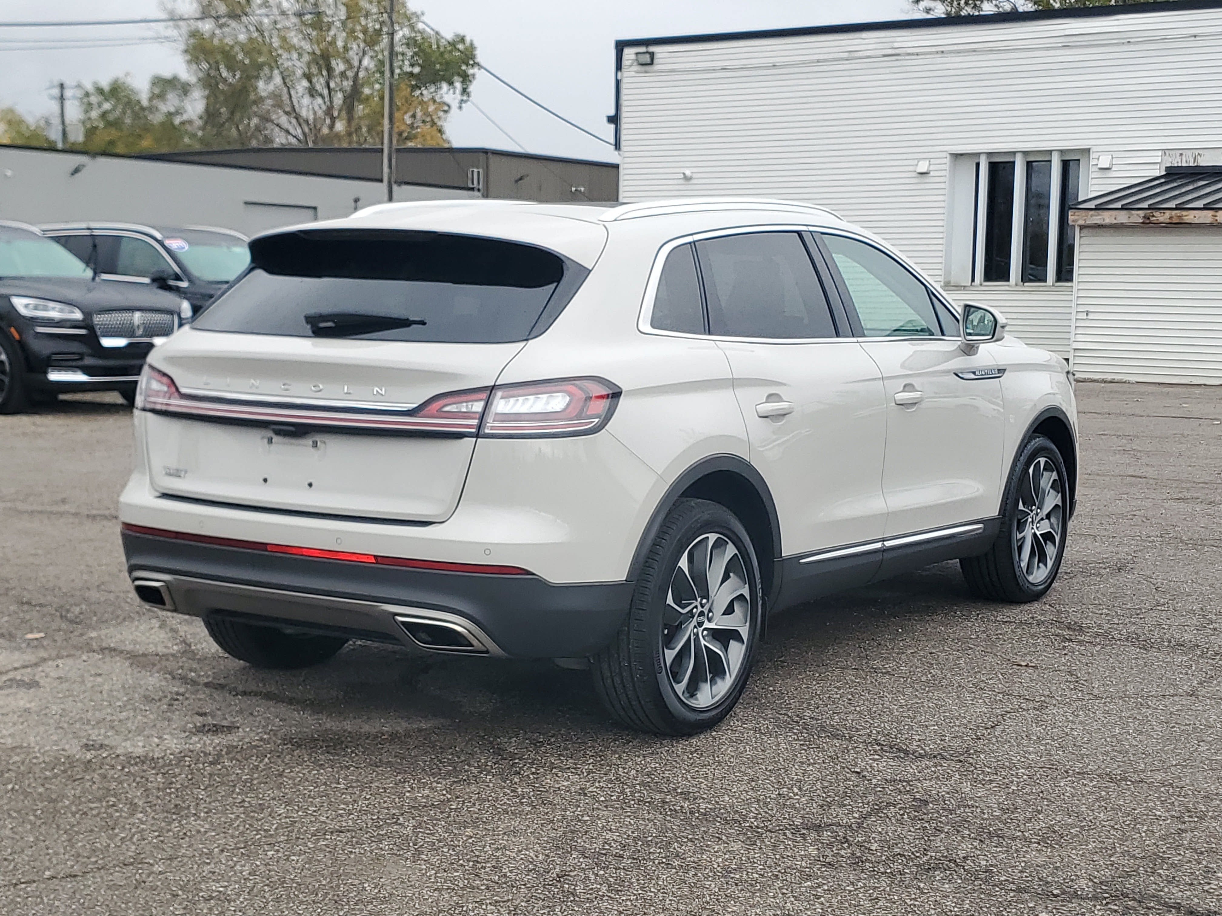 2023 Lincoln Nautilus Reserve