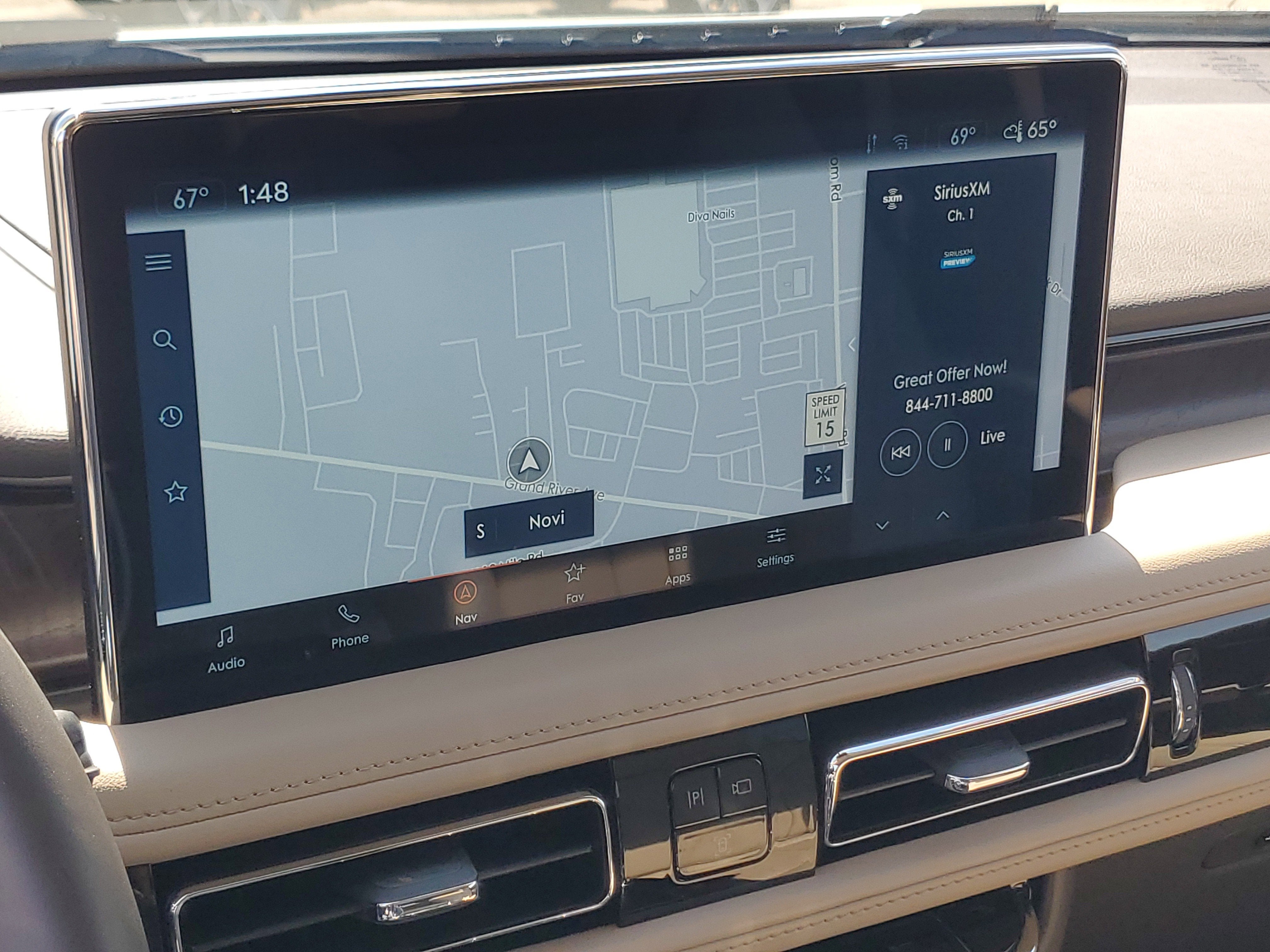 2022 Lincoln Nautilus Reserve