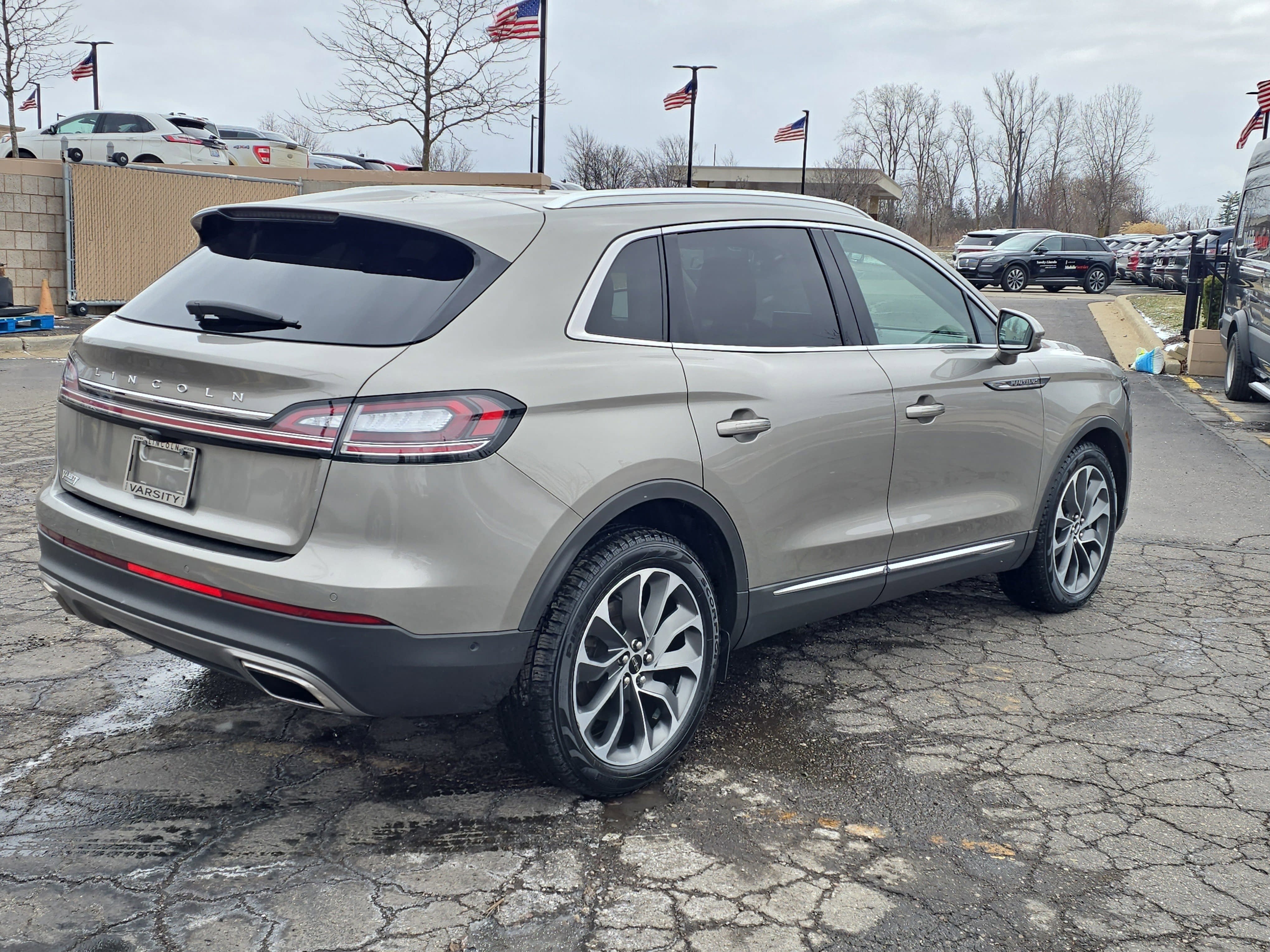 2023 Lincoln Nautilus Reserve