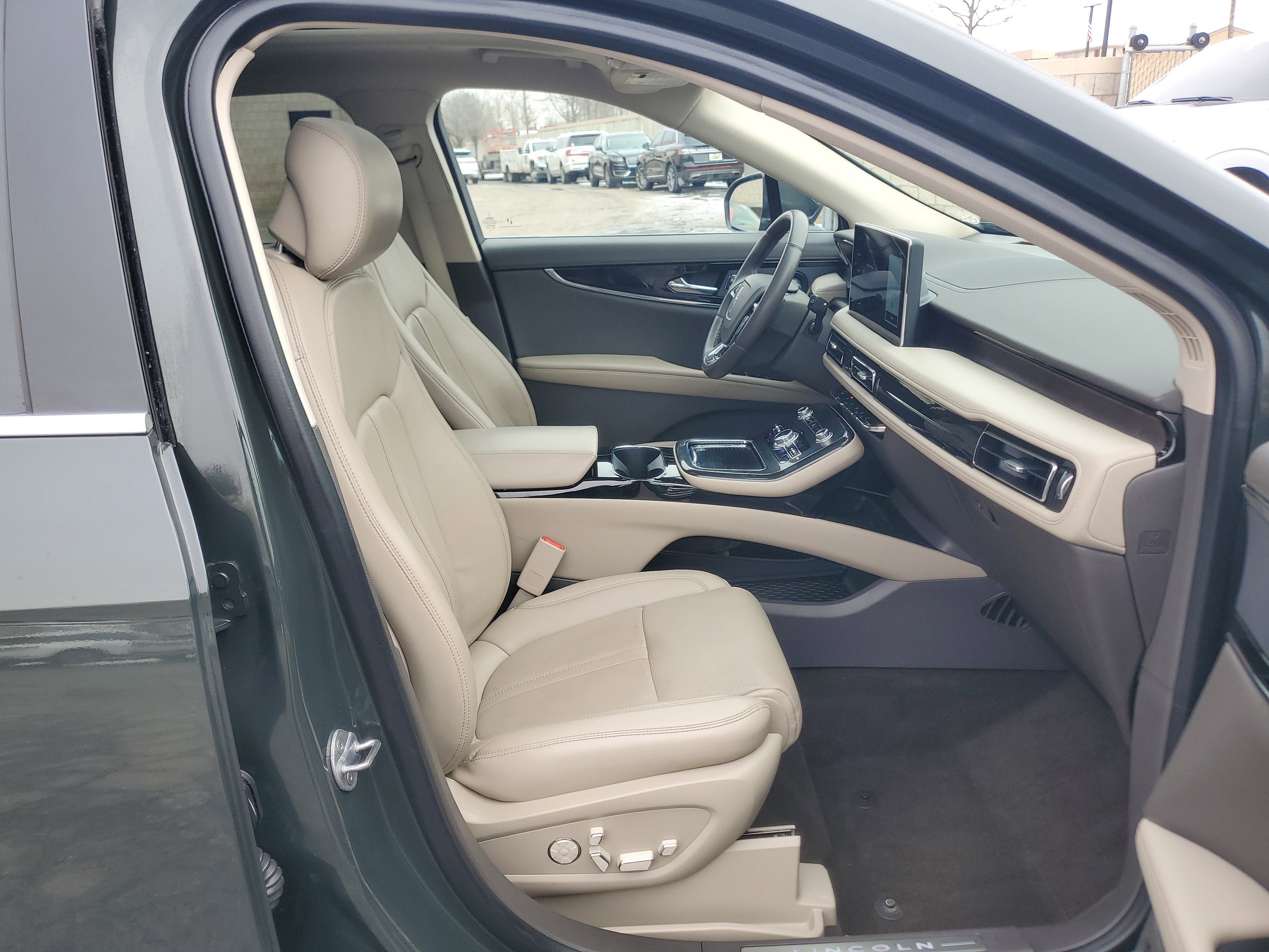 2023 Lincoln Nautilus Reserve