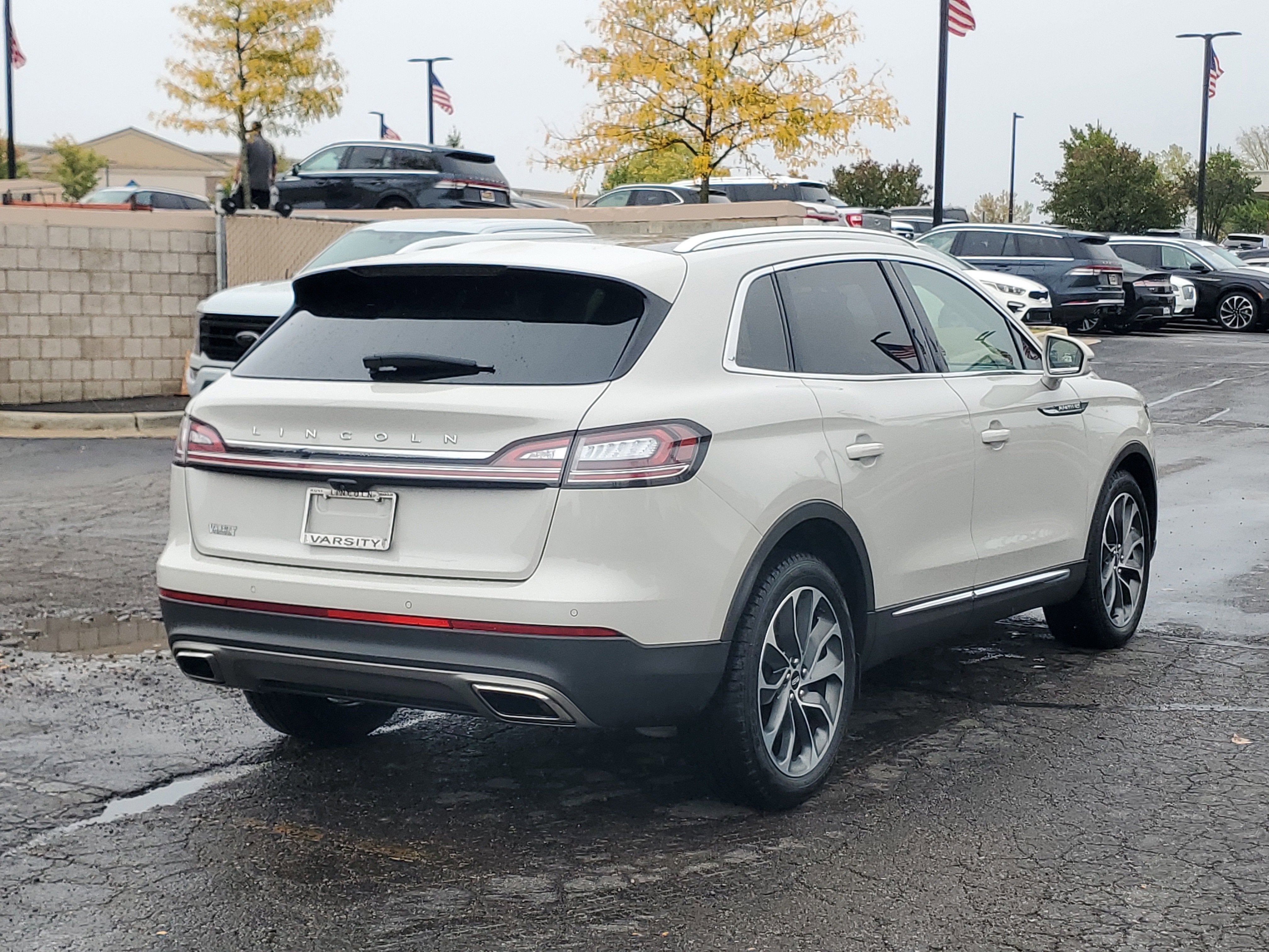 2022 Lincoln Nautilus Reserve