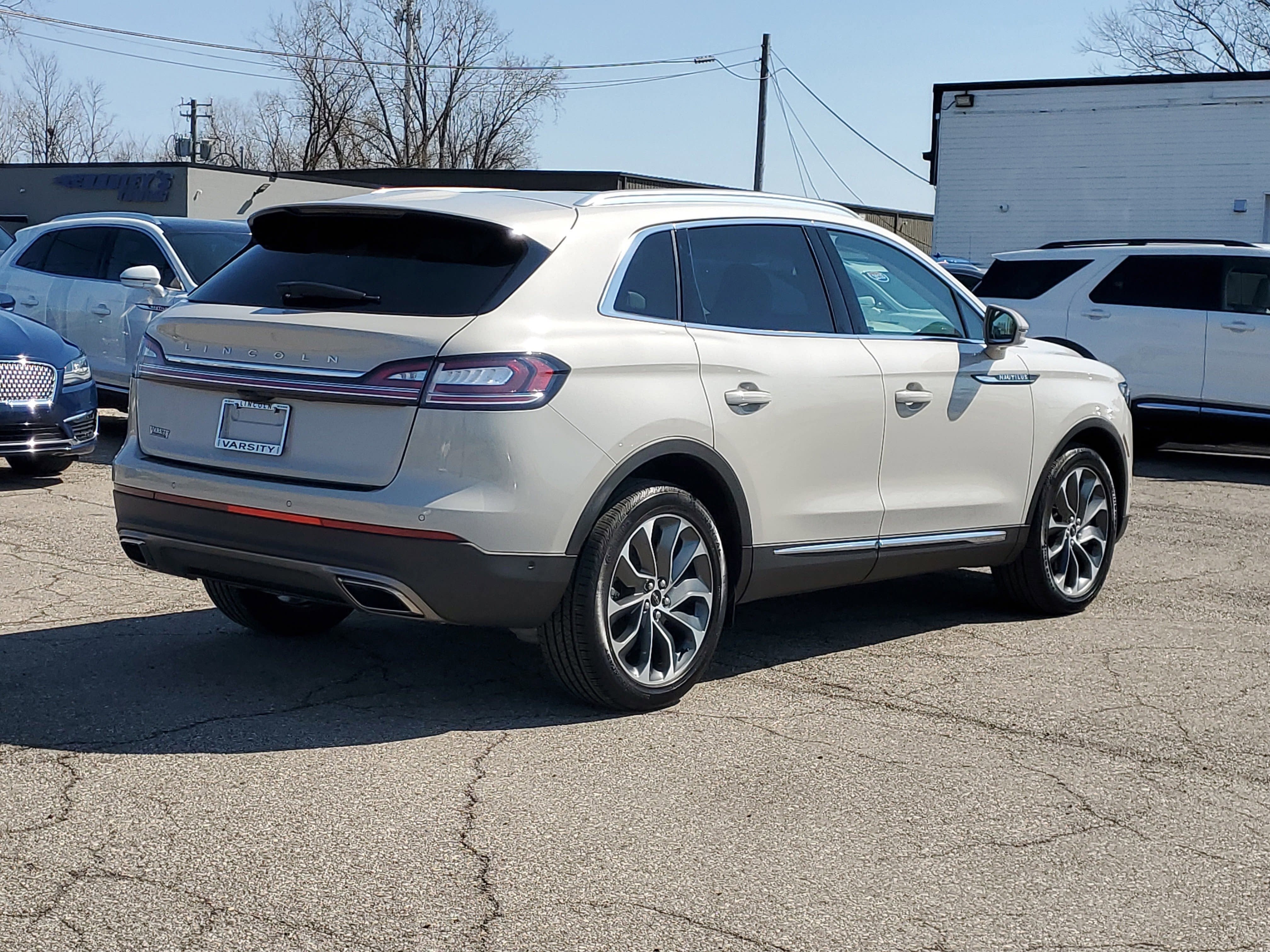 2023 Lincoln Nautilus Reserve